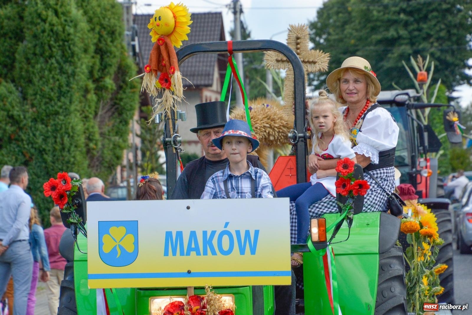 Zdjęcie w galerii na portalu naszraciborz.pl: Z Cyprzanowa do Pietrowic Wielkich. Dożynki gminne 2023 [FOTO i WIDEO] wiadomości z regionu