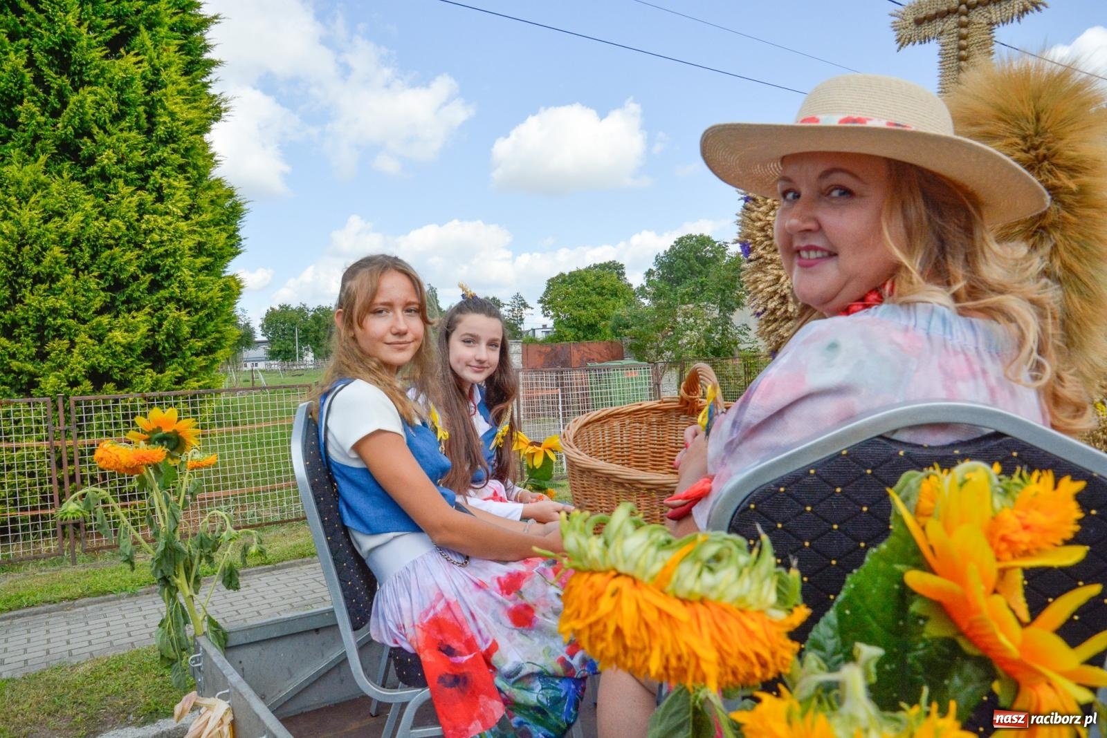 Zdjęcie w galerii na portalu naszraciborz.pl: Z Cyprzanowa do Pietrowic Wielkich. Dożynki gminne 2023 [FOTO i WIDEO] wiadomości z regionu