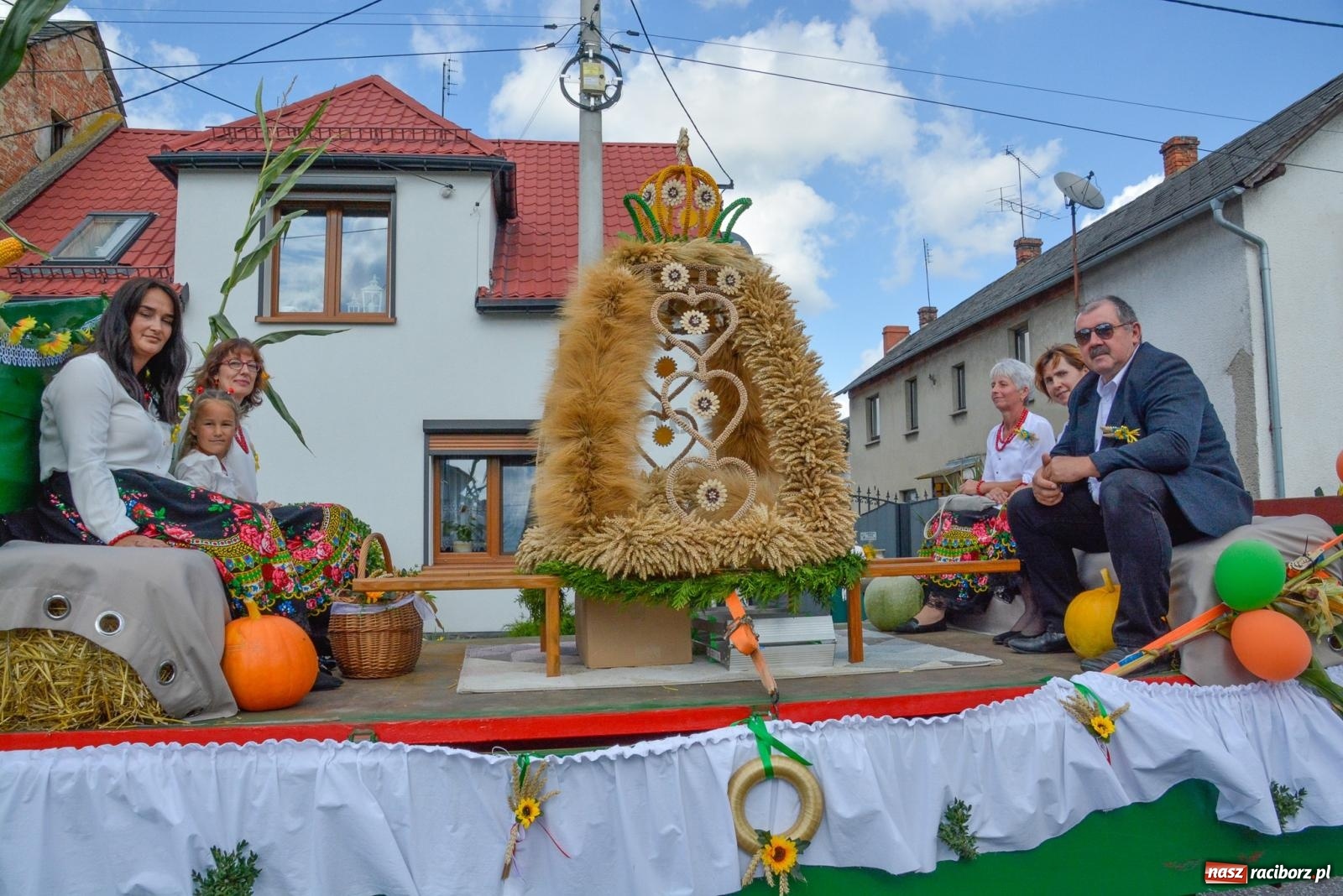 Zdjęcie w galerii na portalu naszraciborz.pl: Z Cyprzanowa do Pietrowic Wielkich. Dożynki gminne 2023 [FOTO i WIDEO] wiadomości z regionu