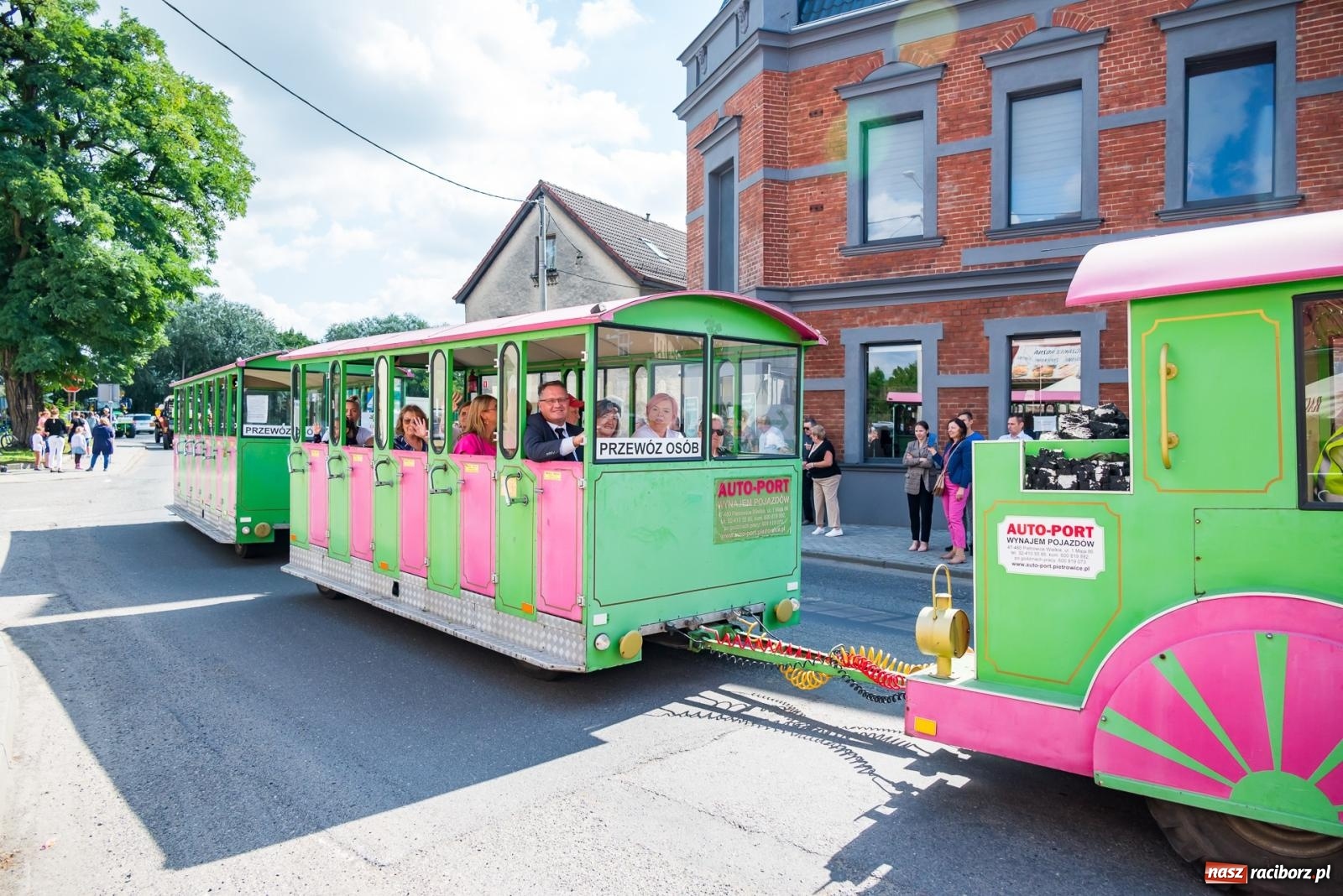 Zdjęcie w galerii na portalu naszraciborz.pl: Z Cyprzanowa do Pietrowic Wielkich. Dożynki gminne 2023 [FOTO i WIDEO] wiadomości z regionu