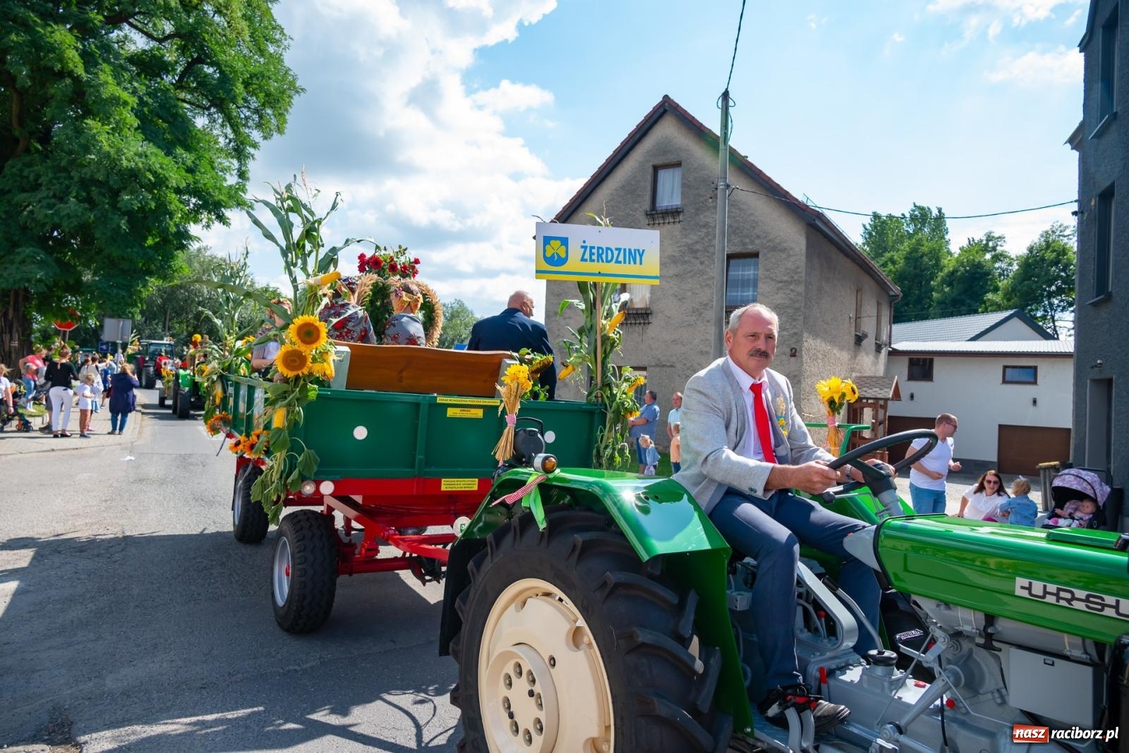 Zdjęcie w galerii na portalu naszraciborz.pl: Z Cyprzanowa do Pietrowic Wielkich. Dożynki gminne 2023 [FOTO i WIDEO] wiadomości z regionu