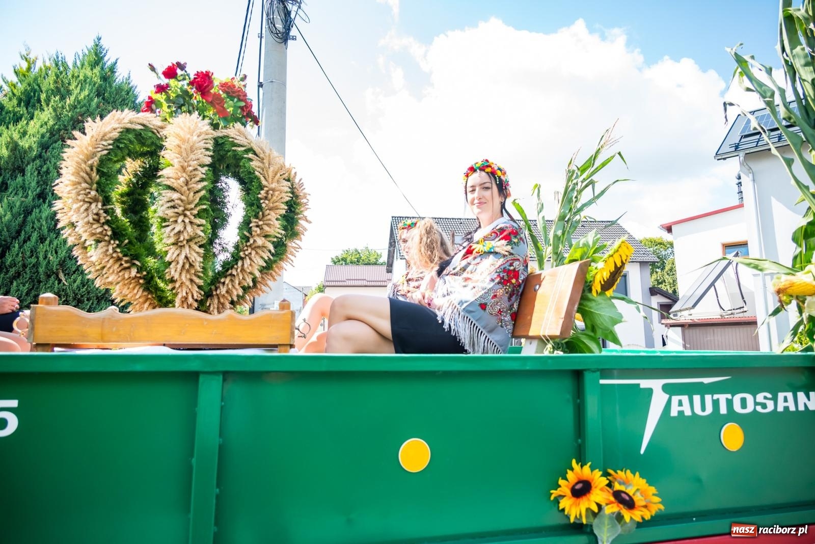 Zdjęcie w galerii na portalu naszraciborz.pl: Z Cyprzanowa do Pietrowic Wielkich. Dożynki gminne 2023 [FOTO i WIDEO] wiadomości z regionu