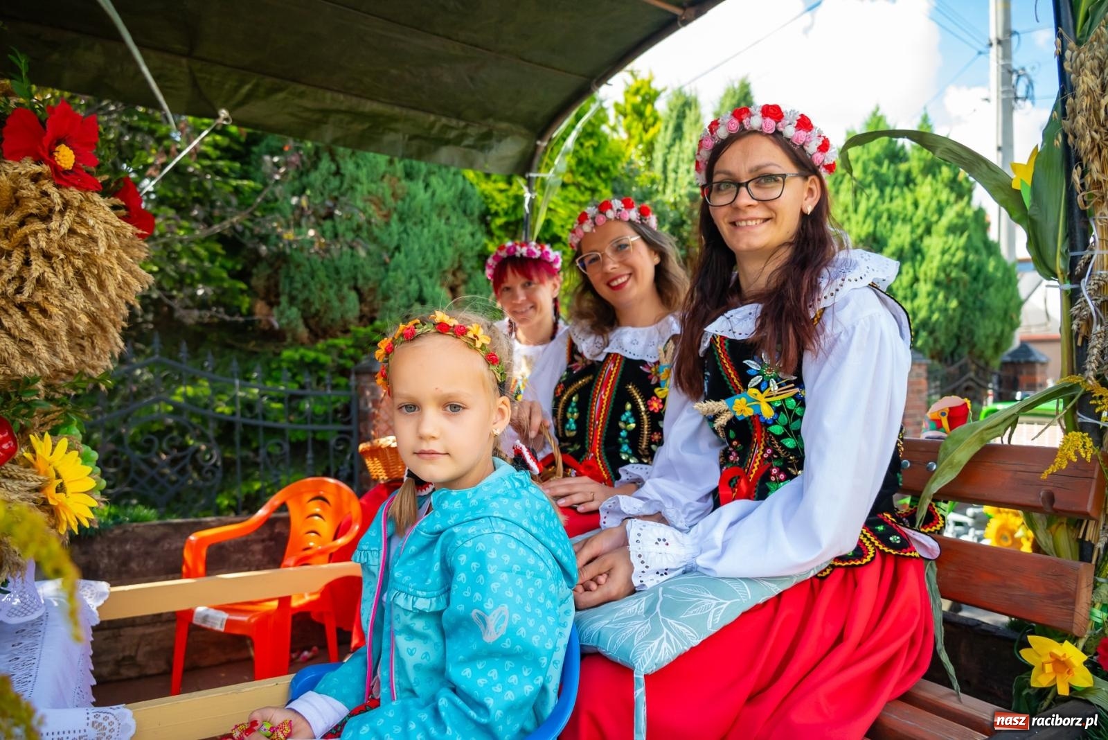 Zdjęcie w galerii na portalu naszraciborz.pl: Z Cyprzanowa do Pietrowic Wielkich. Dożynki gminne 2023 [FOTO i WIDEO] wiadomości z regionu
