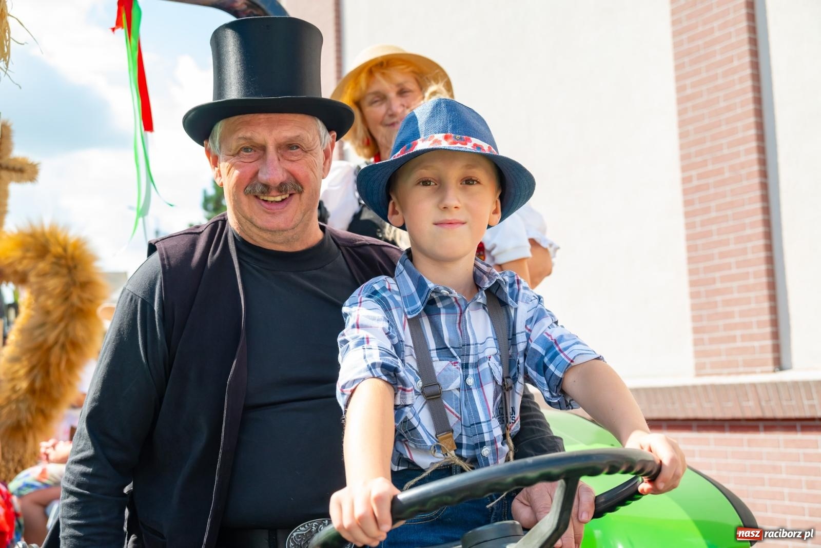 Zdjęcie w galerii na portalu naszraciborz.pl: Z Cyprzanowa do Pietrowic Wielkich. Dożynki gminne 2023 [FOTO i WIDEO] wiadomości z regionu