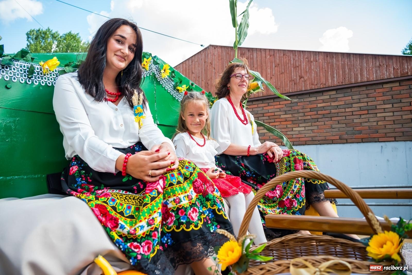 Zdjęcie w galerii na portalu naszraciborz.pl: Z Cyprzanowa do Pietrowic Wielkich. Dożynki gminne 2023 [FOTO i WIDEO] wiadomości z regionu