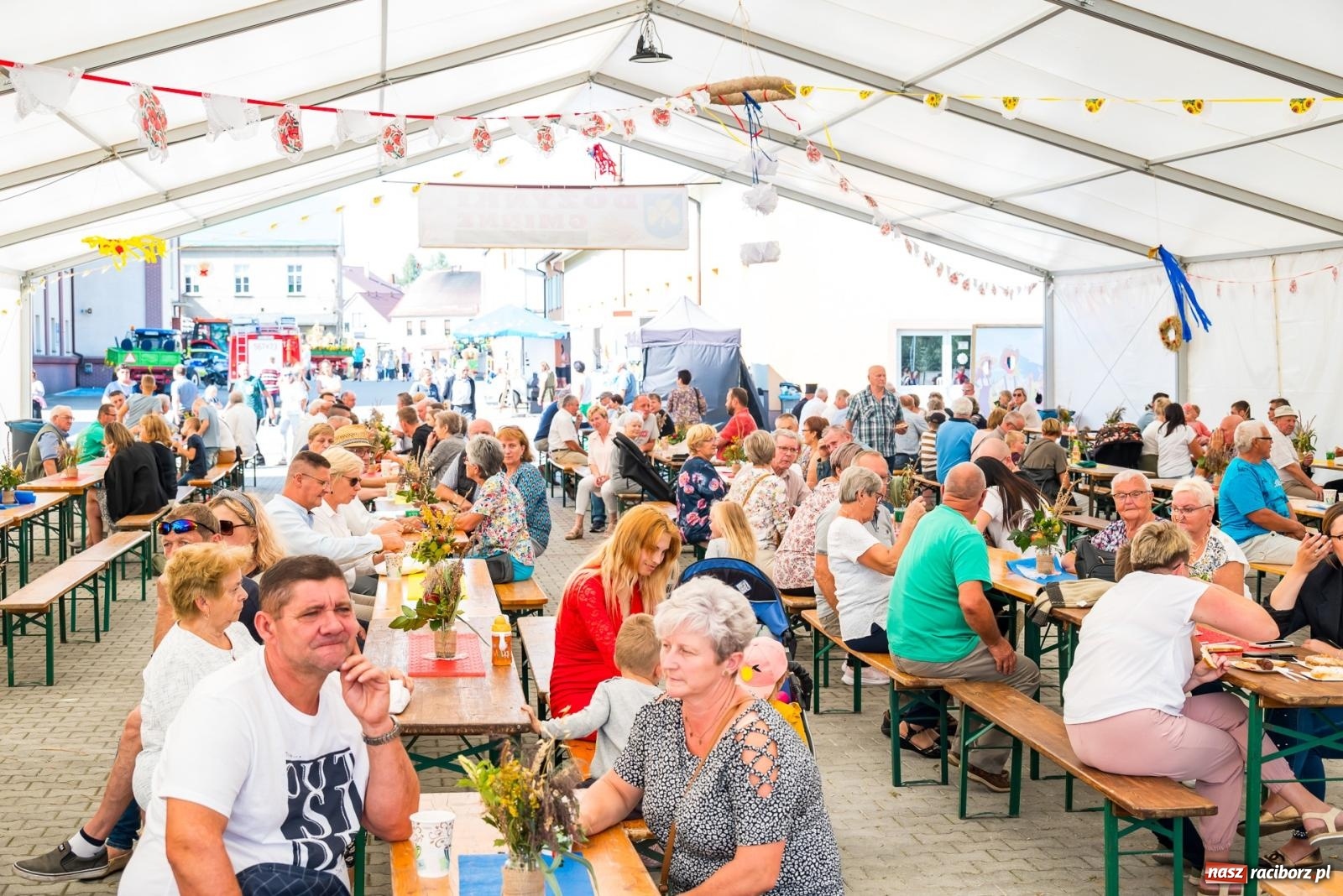 Zdjęcie w galerii na portalu naszraciborz.pl: Z Cyprzanowa do Pietrowic Wielkich. Dożynki gminne 2023 [FOTO i WIDEO] wiadomości z regionu