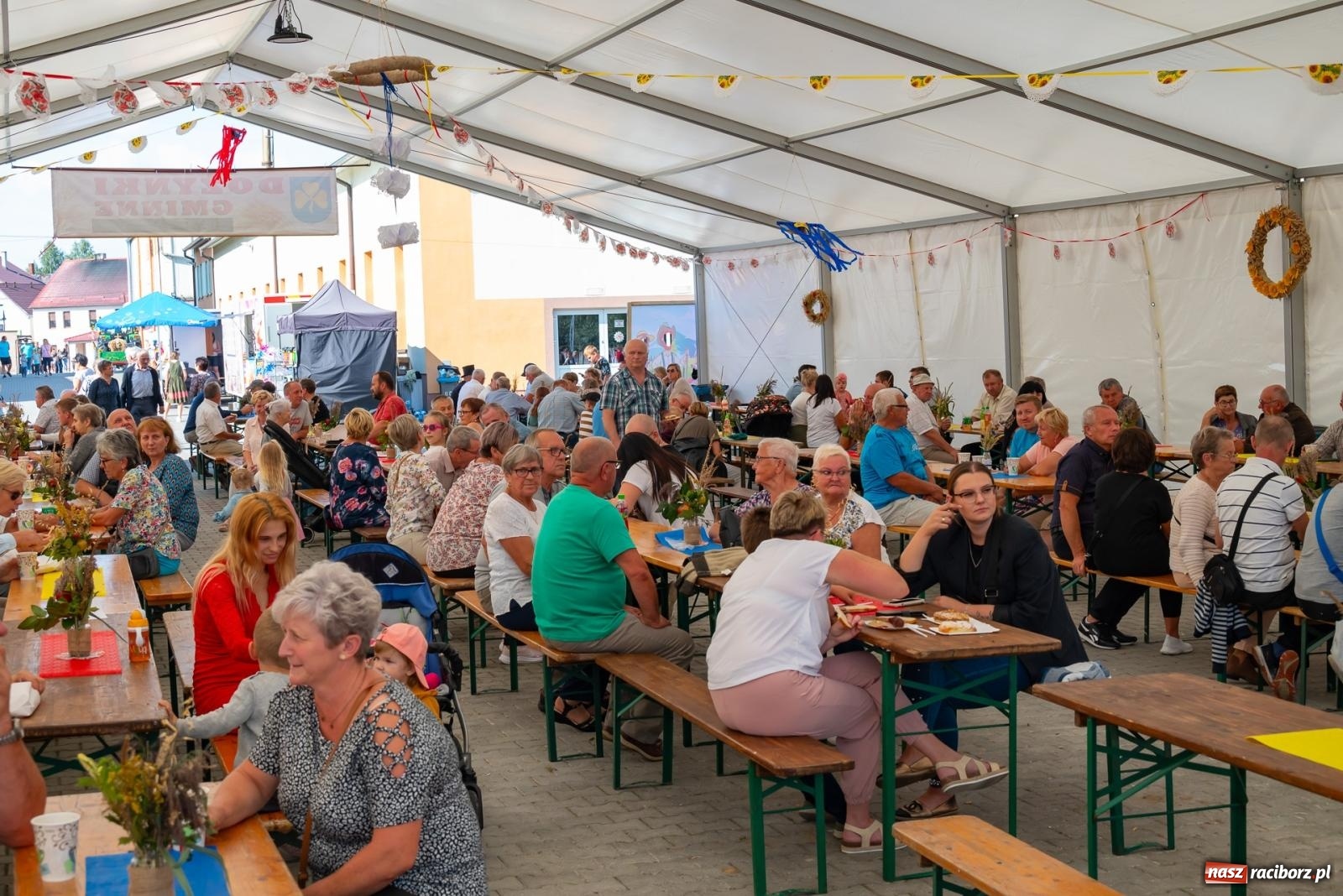 Zdjęcie w galerii na portalu naszraciborz.pl: Z Cyprzanowa do Pietrowic Wielkich. Dożynki gminne 2023 [FOTO i WIDEO] wiadomości z regionu