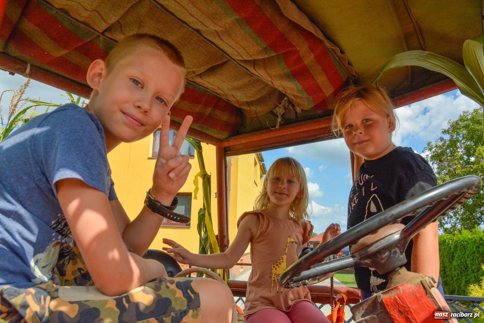 Zdjęcie w galerii na portalu naszraciborz.pl: W Borucinie pokazali moc. Dożynki 2023 [FOTO i WIDEO] wiadomości z regionu