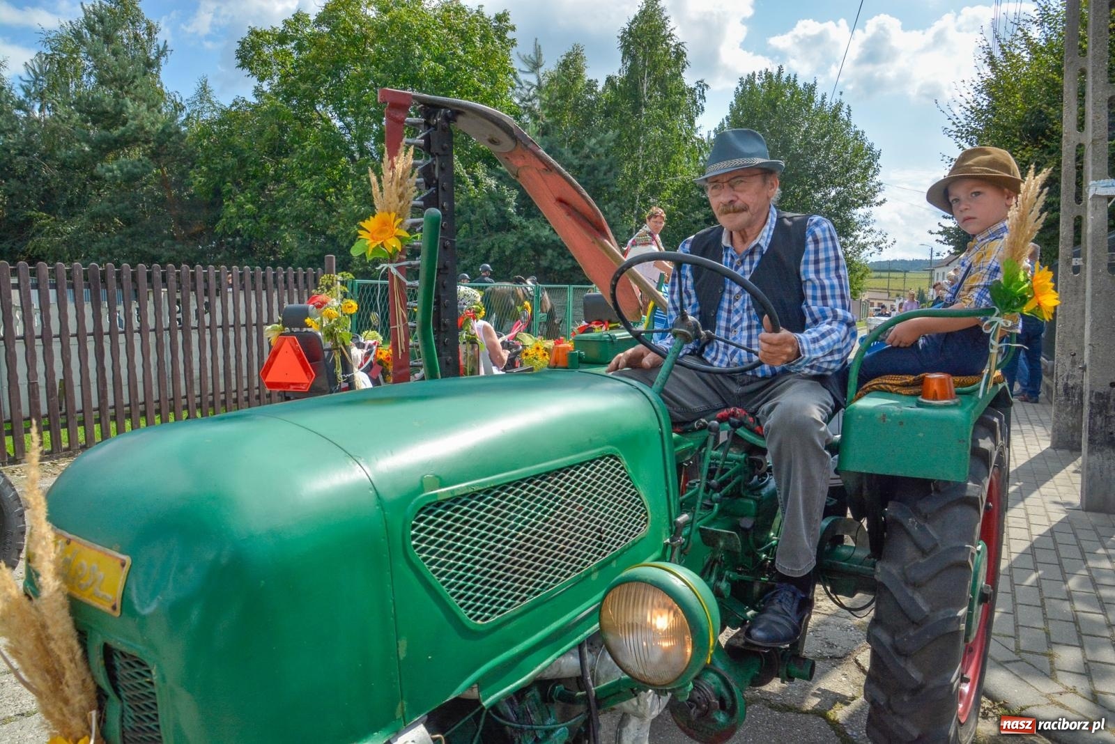 Zdjęcie w galerii na portalu naszraciborz.pl: W Borucinie pokazali moc. Dożynki 2023 [FOTO i WIDEO] wiadomości z regionu