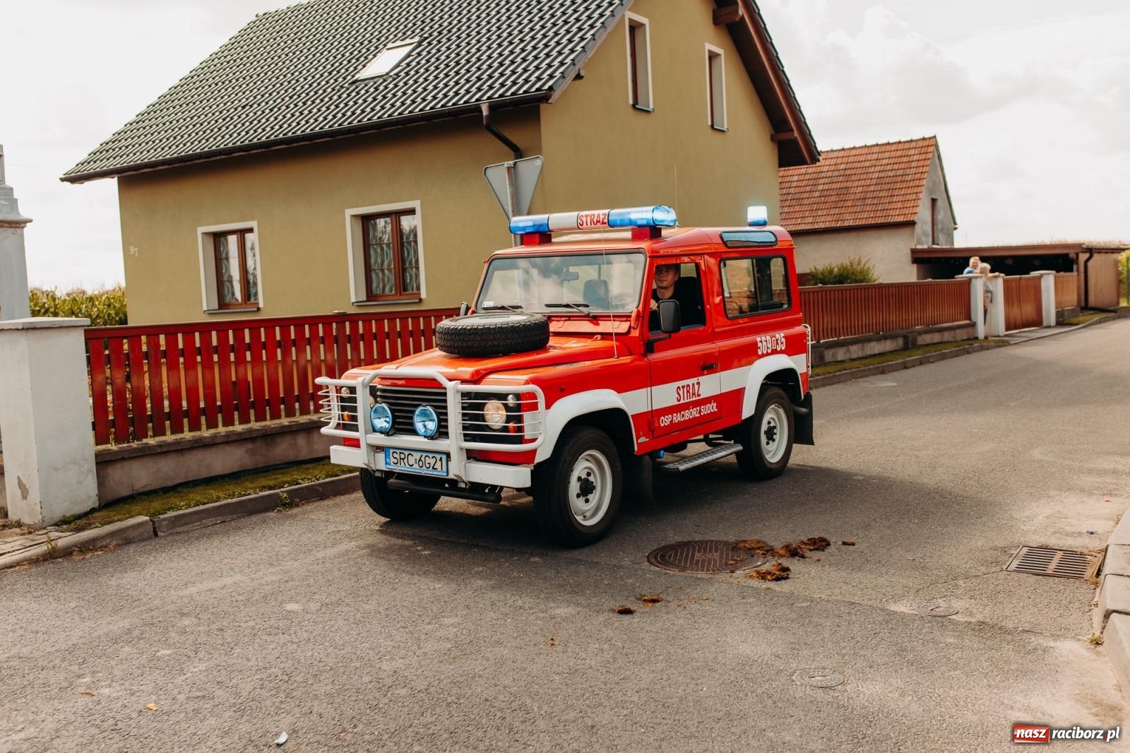 Zdjęcie w galerii na portalu naszraciborz.pl: Rolnik szuka żony, bo zebrał dobre plony. Dożynki w Sudole [FOTO i WIDEO] wiadomości z regionu