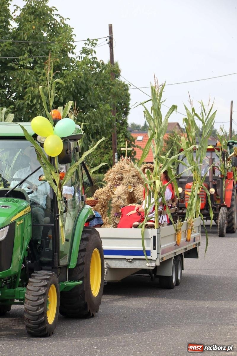 Zdjęcie w galerii na portalu naszraciborz.pl: Błażejowice gospodarzem dożynek w parafii Sławików [FOTO] wiadomości z regionu