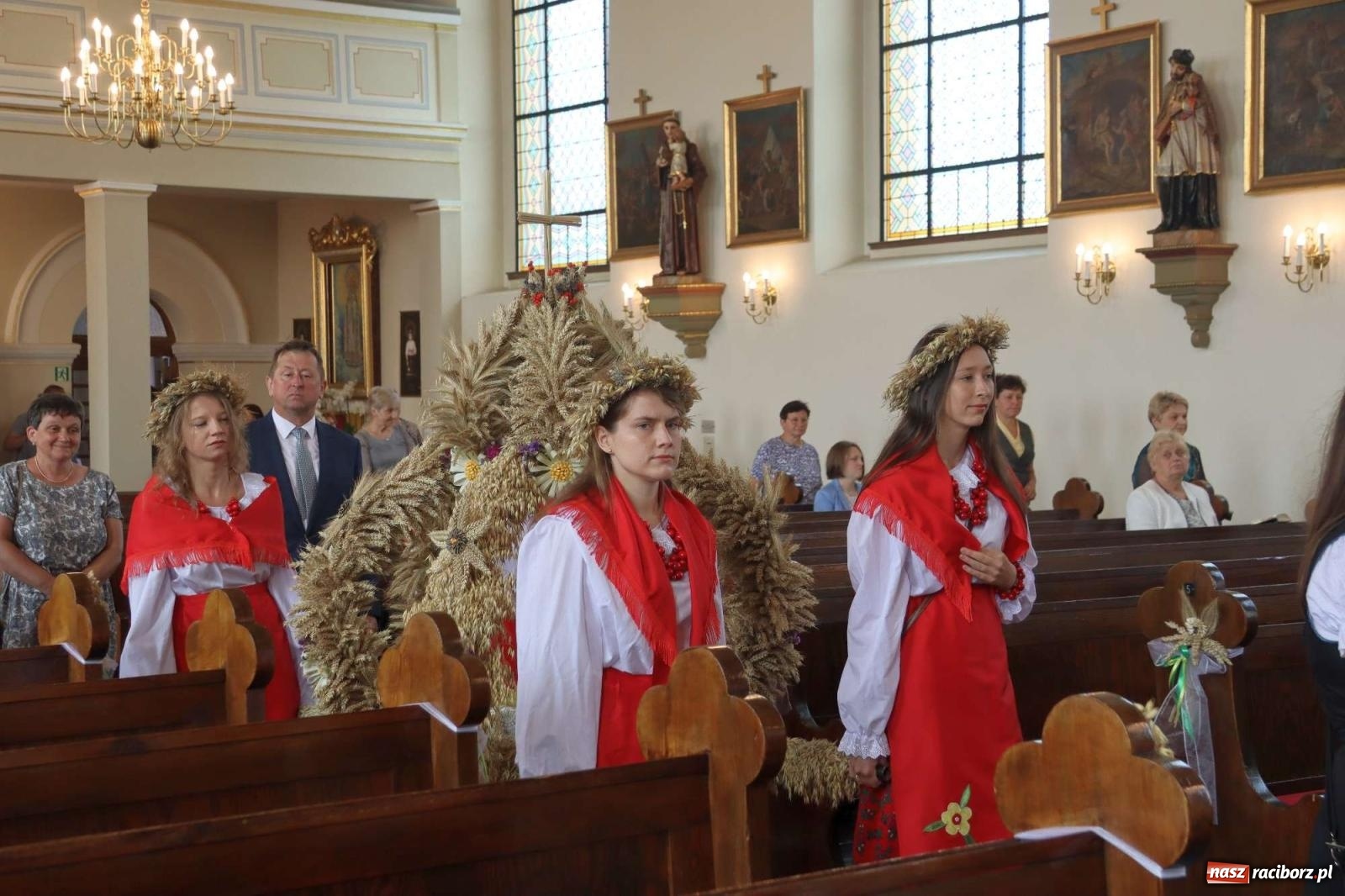 Zdjęcie w galerii na portalu naszraciborz.pl: Błażejowice gospodarzem dożynek w parafii Sławików [FOTO] wiadomości z regionu