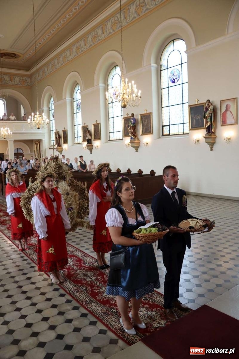 Zdjęcie w galerii na portalu naszraciborz.pl: Błażejowice gospodarzem dożynek w parafii Sławików [FOTO] wiadomości z regionu