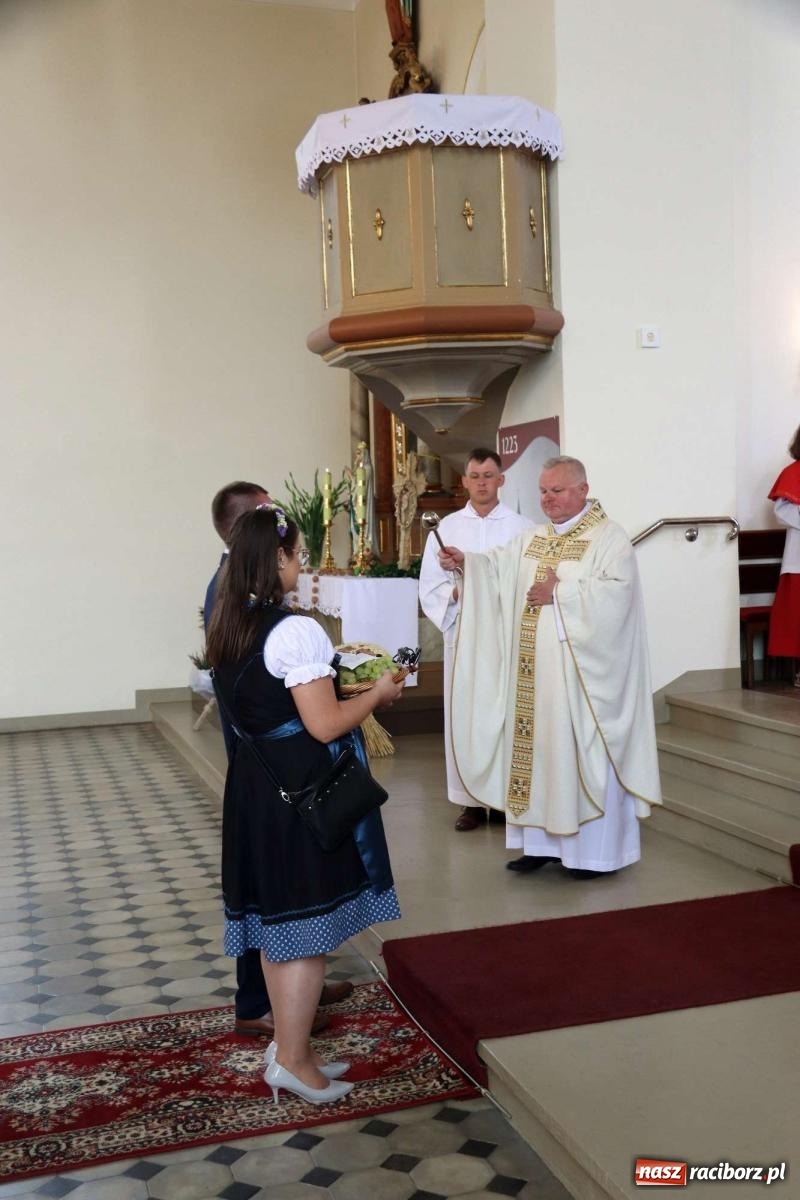 Zdjęcie w galerii na portalu naszraciborz.pl: Błażejowice gospodarzem dożynek w parafii Sławików [FOTO] wiadomości z regionu