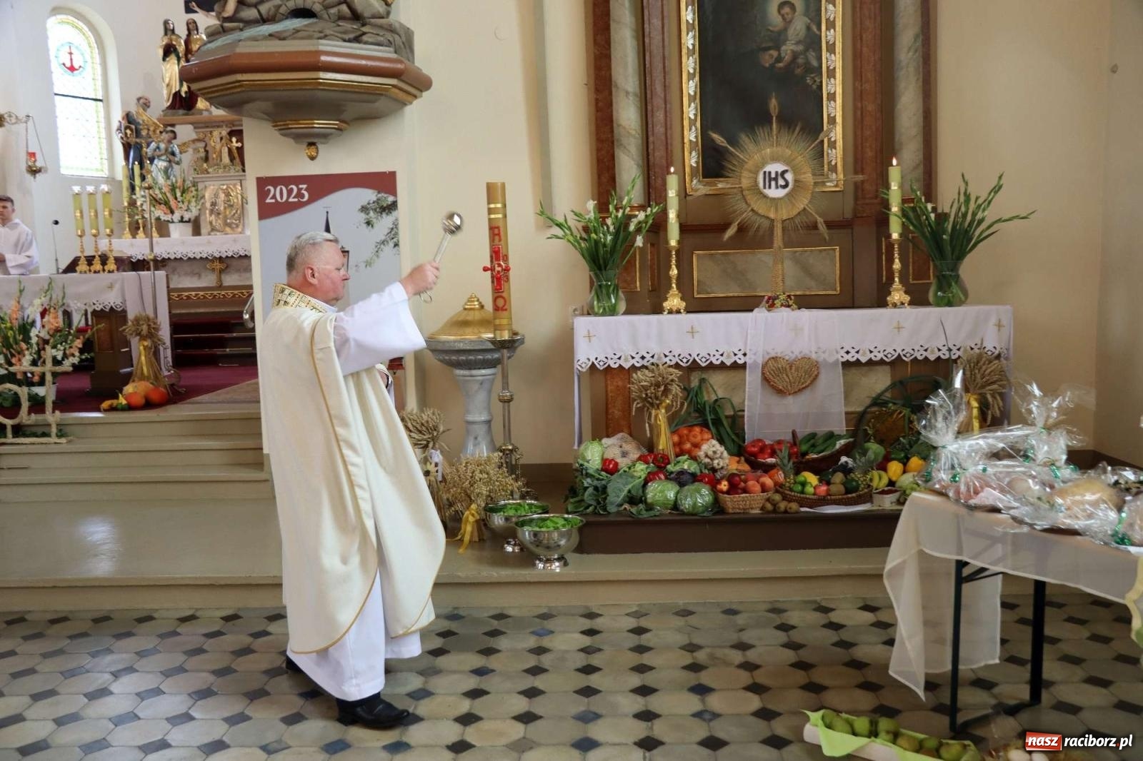 Zdjęcie w galerii na portalu naszraciborz.pl: Błażejowice gospodarzem dożynek w parafii Sławików [FOTO] wiadomości z regionu