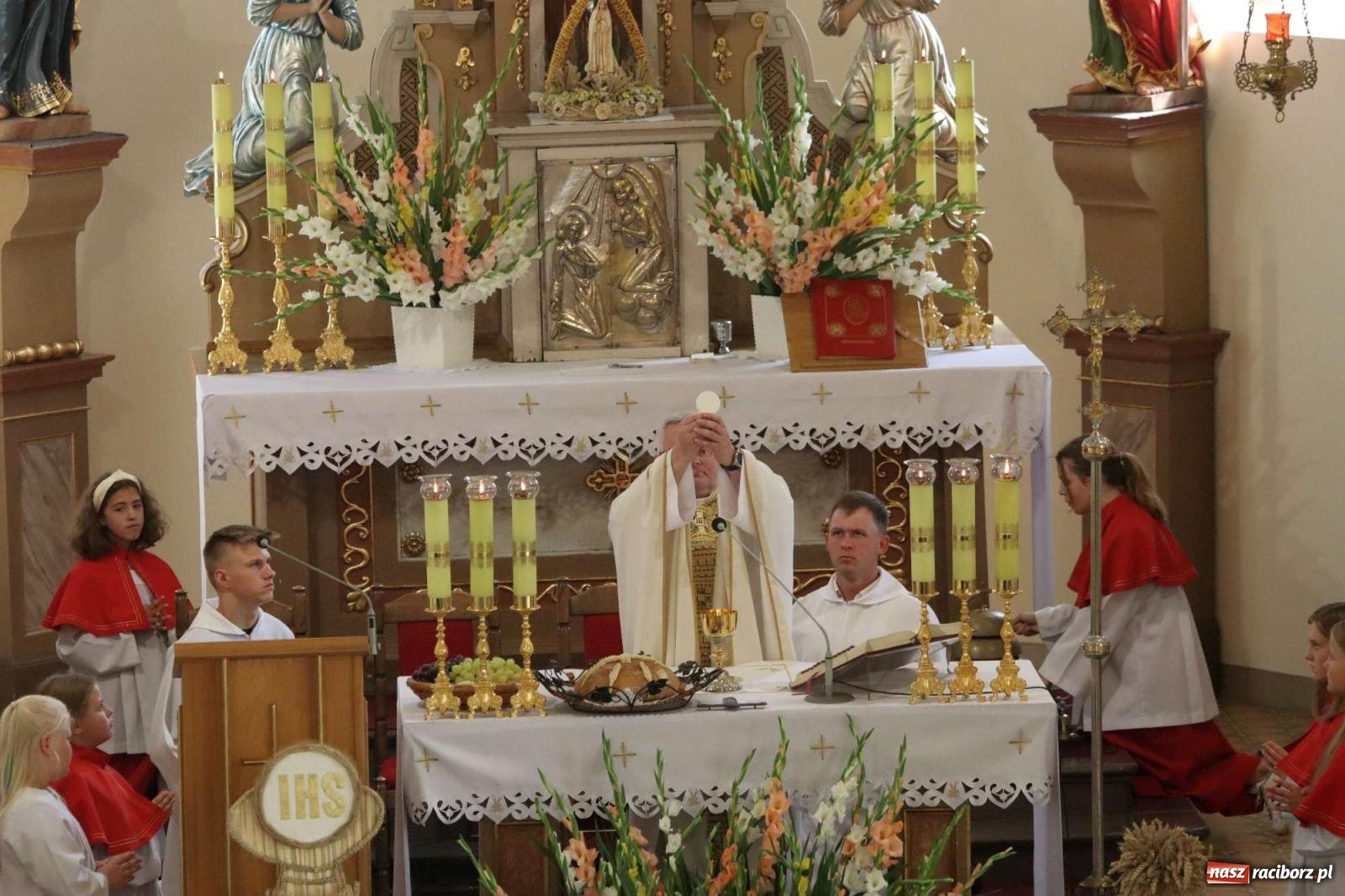 Zdjęcie w galerii na portalu naszraciborz.pl: Błażejowice gospodarzem dożynek w parafii Sławików [FOTO] wiadomości z regionu