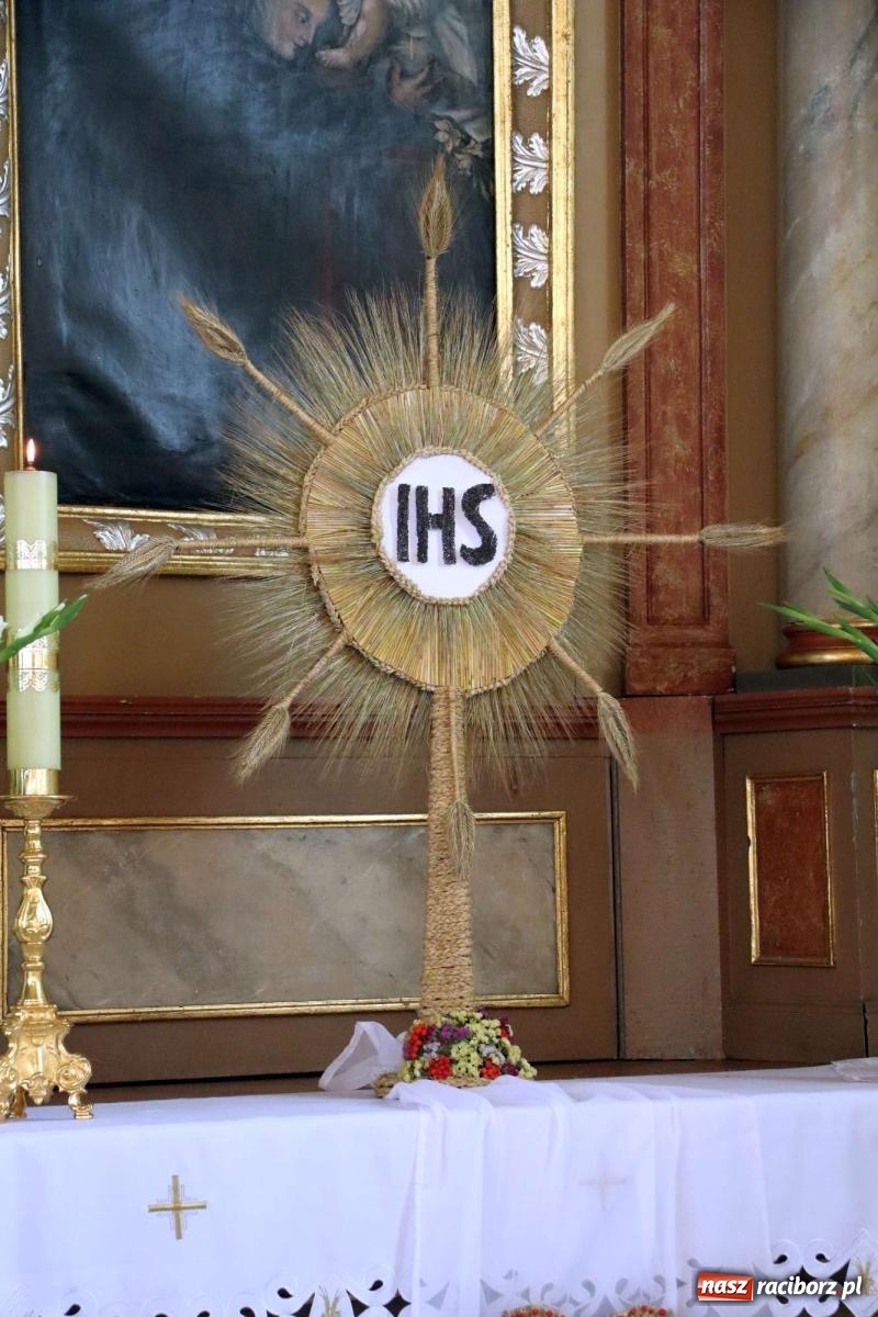 Zdjęcie w galerii na portalu naszraciborz.pl: Błażejowice gospodarzem dożynek w parafii Sławików [FOTO] wiadomości z regionu
