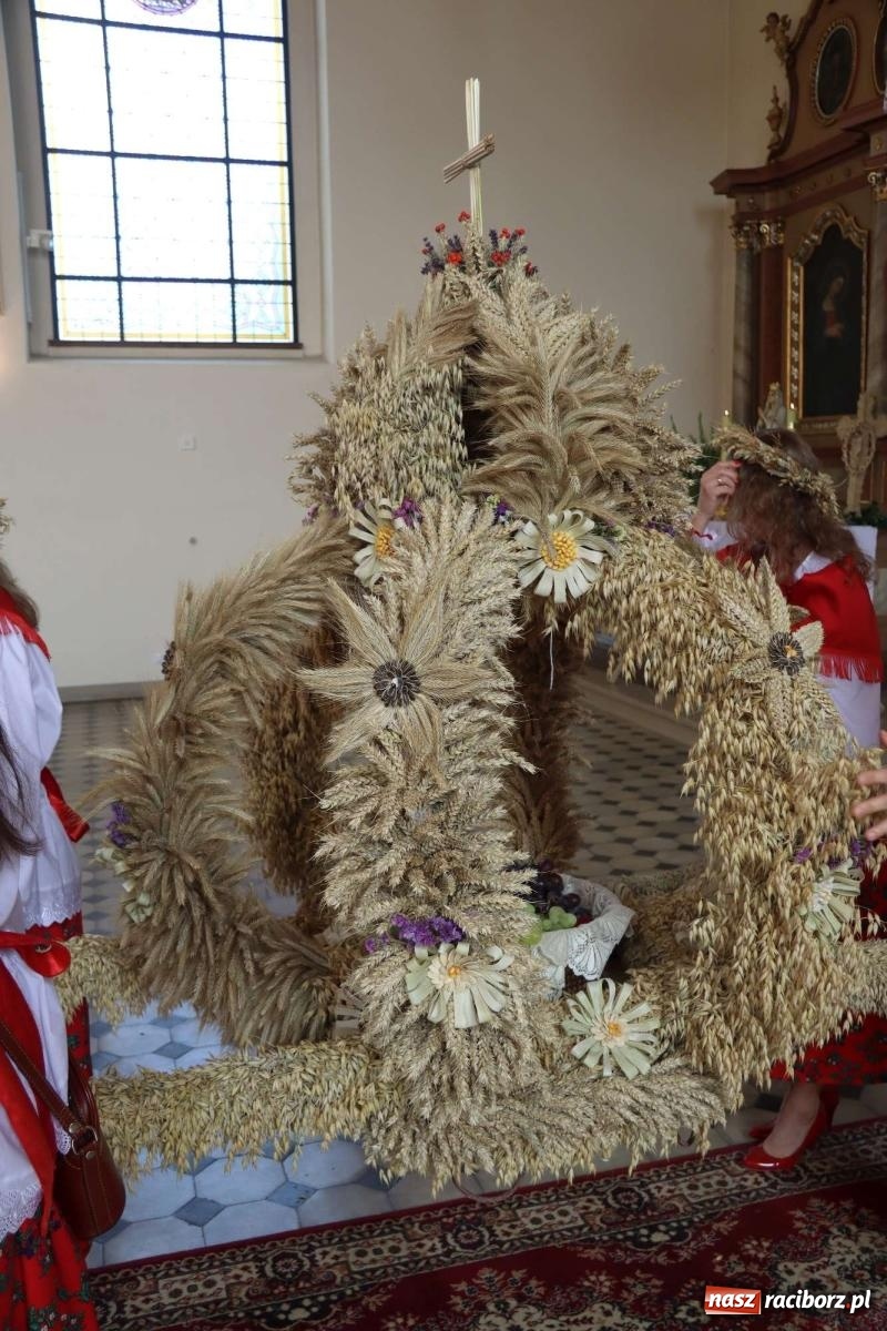 Zdjęcie w galerii na portalu naszraciborz.pl: Błażejowice gospodarzem dożynek w parafii Sławików [FOTO] wiadomości z regionu