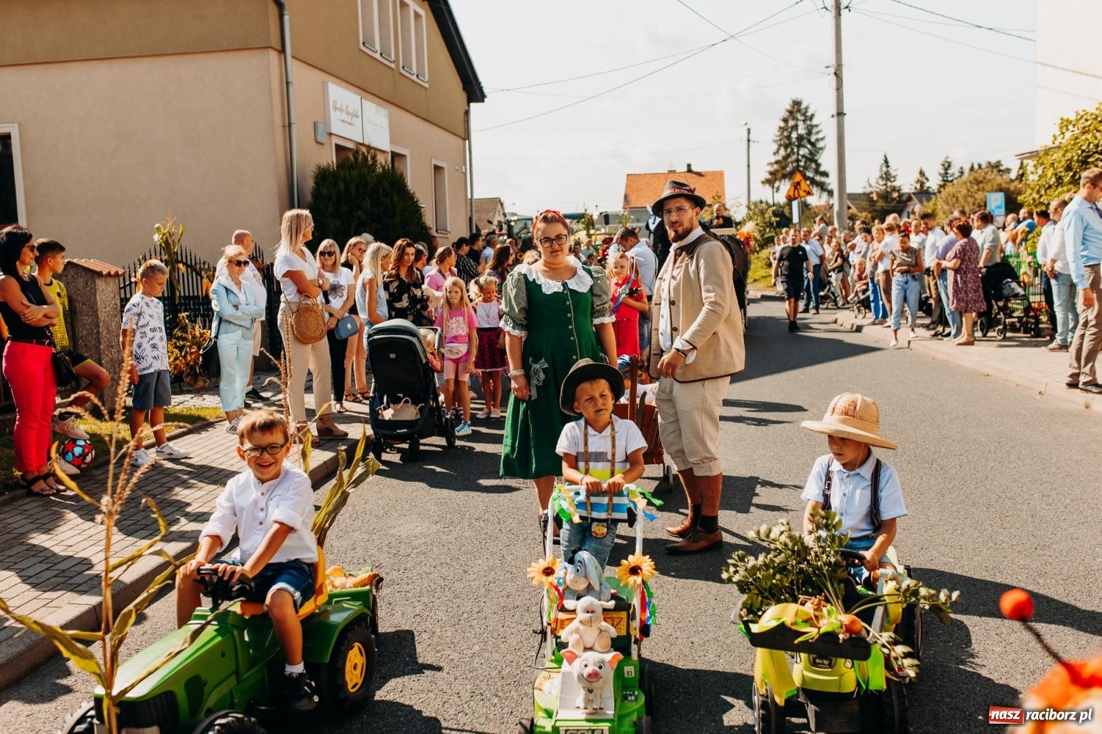 Zdjęcie w galerii na portalu naszraciborz.pl: Tak się bawi Studzienna! Dożynki 2023 [FOTO i WIDEO] wiadomości z regionu