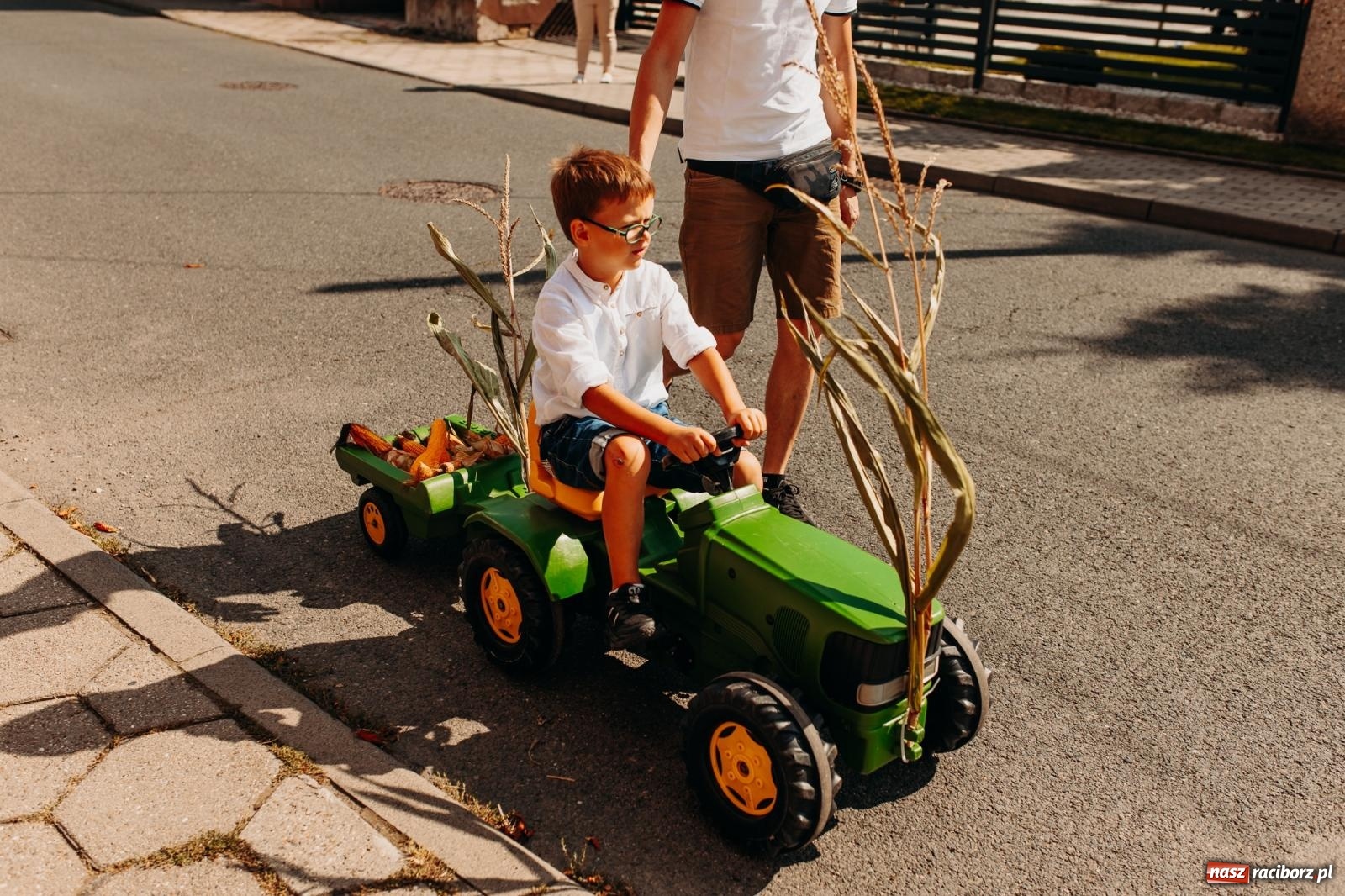 Zdjęcie w galerii na portalu naszraciborz.pl: Tak się bawi Studzienna! Dożynki 2023 [FOTO i WIDEO] wiadomości z regionu