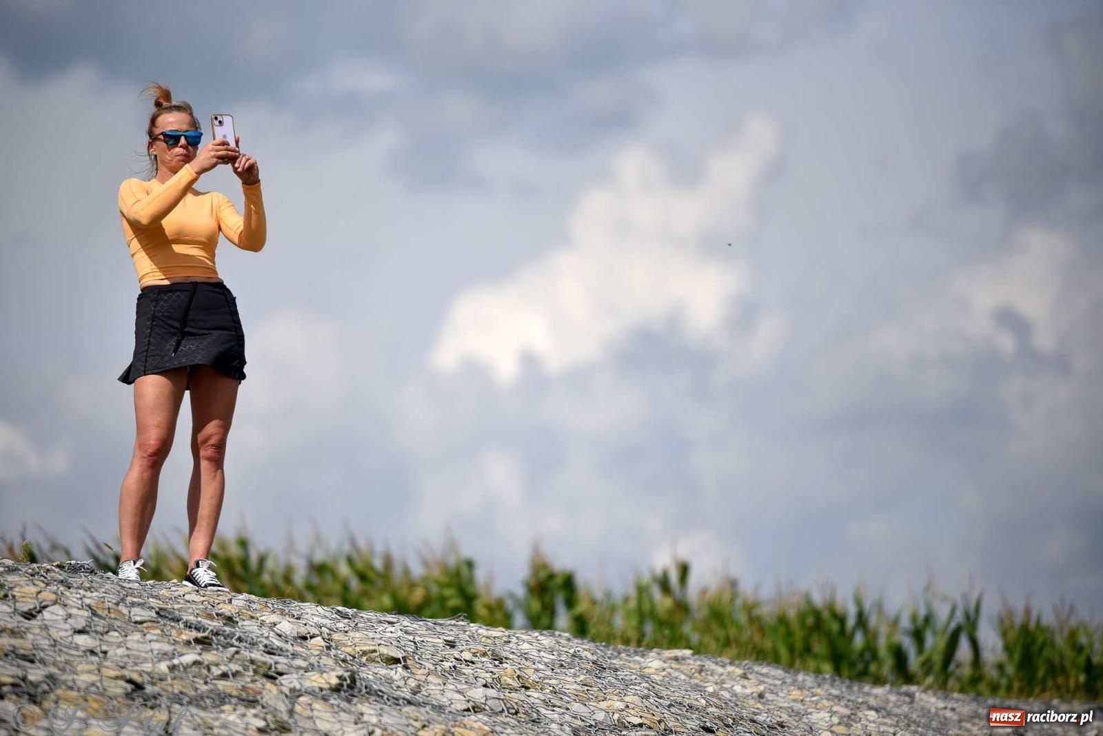 Zdjęcie w galerii na portalu naszraciborz.pl: Śmiałkowie pod zaporą. Najdłuższy dystans Odra Sup Cup 2023 [FOTO i WIDEO] wiadomości z regionu