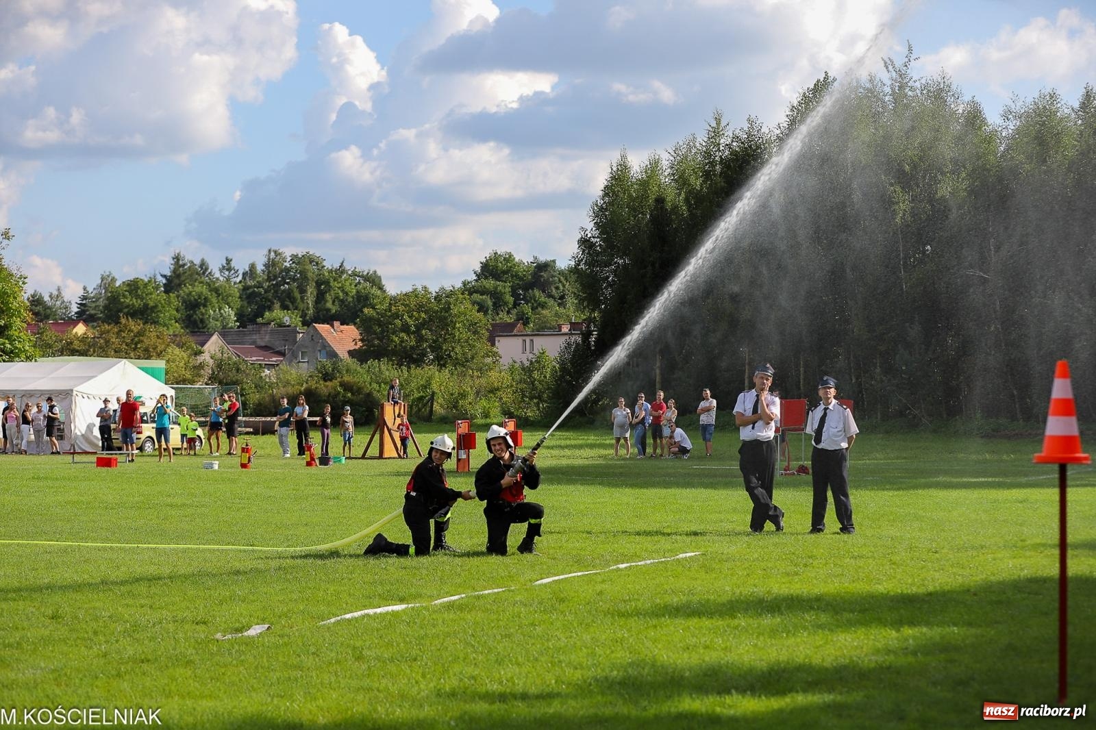 Zdjęcie w galerii na portalu naszraciborz.pl: OSP Brzeźnica wygrywa zawody gminne w Rudniku [FOTO i WIDEO] wiadomości z regionu