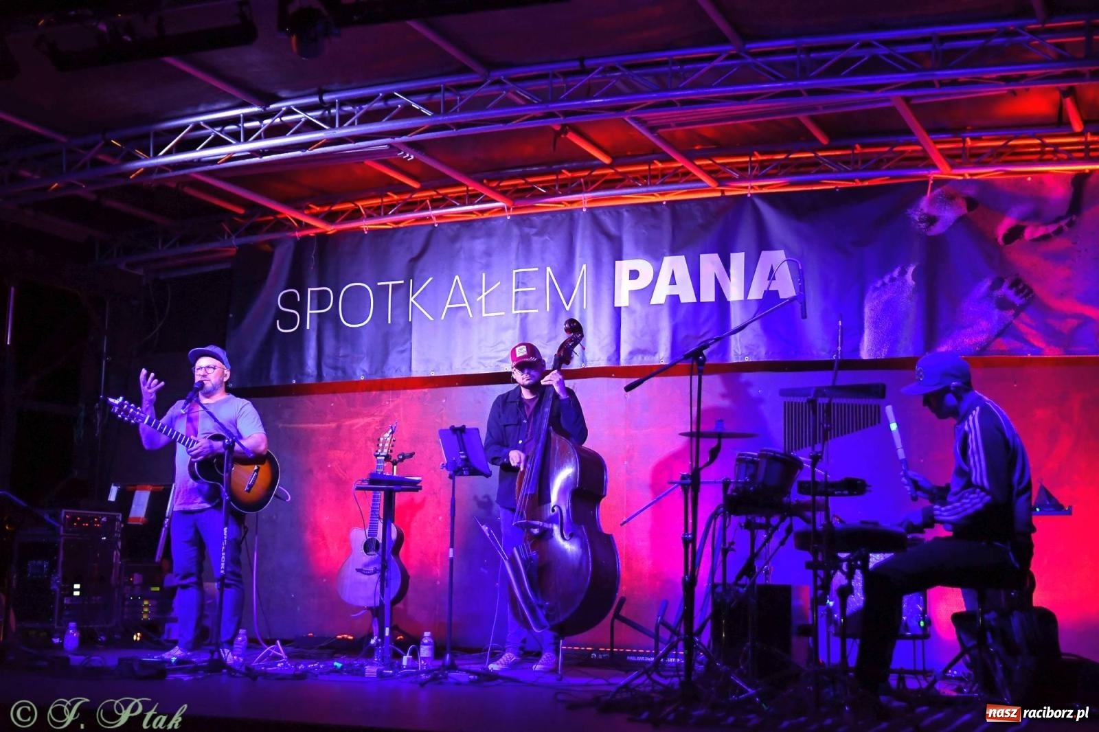 Zdjęcie w galerii na portalu naszraciborz.pl: Spotkałem Pana 2023. Dzień drugi wiadomości z regionu