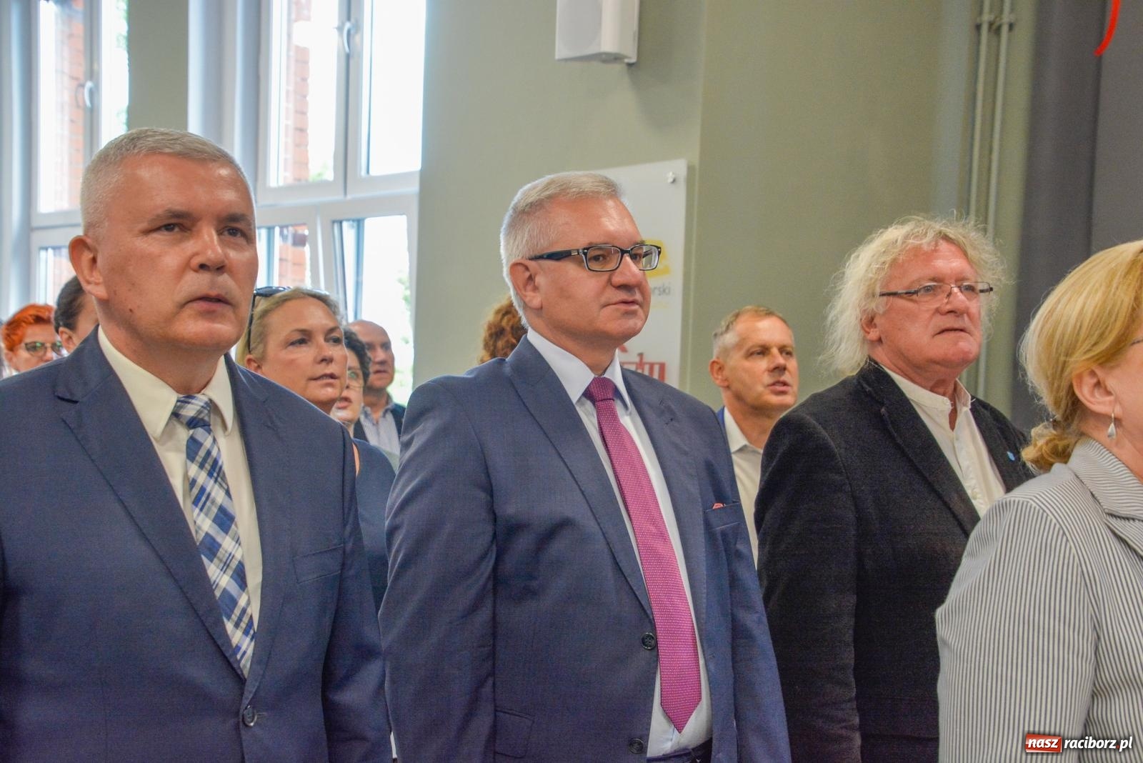 Zdjęcie w galerii na portalu naszraciborz.pl: Misja, kasa i wstyd. Powiatowe rozpoczęcie roku szkolnego w Gastronomiku wiadomości z regionu