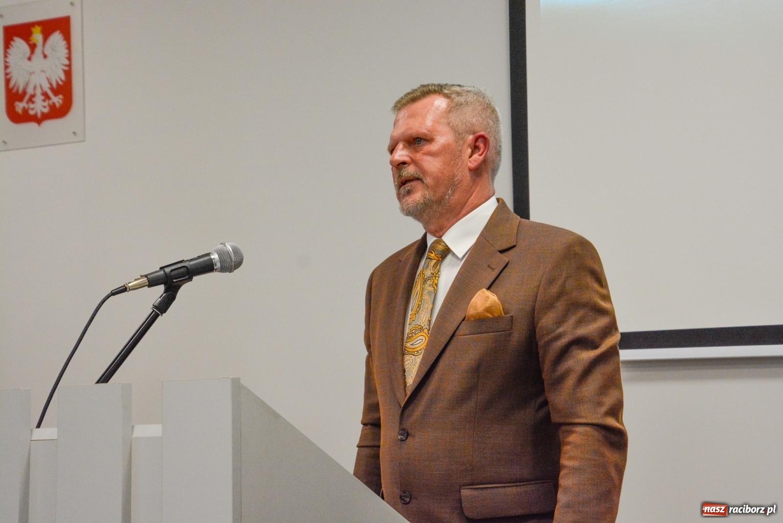 Zdjęcie w galerii na portalu naszraciborz.pl: Misja, kasa i wstyd. Powiatowe rozpoczęcie roku szkolnego w Gastronomiku wiadomości z regionu