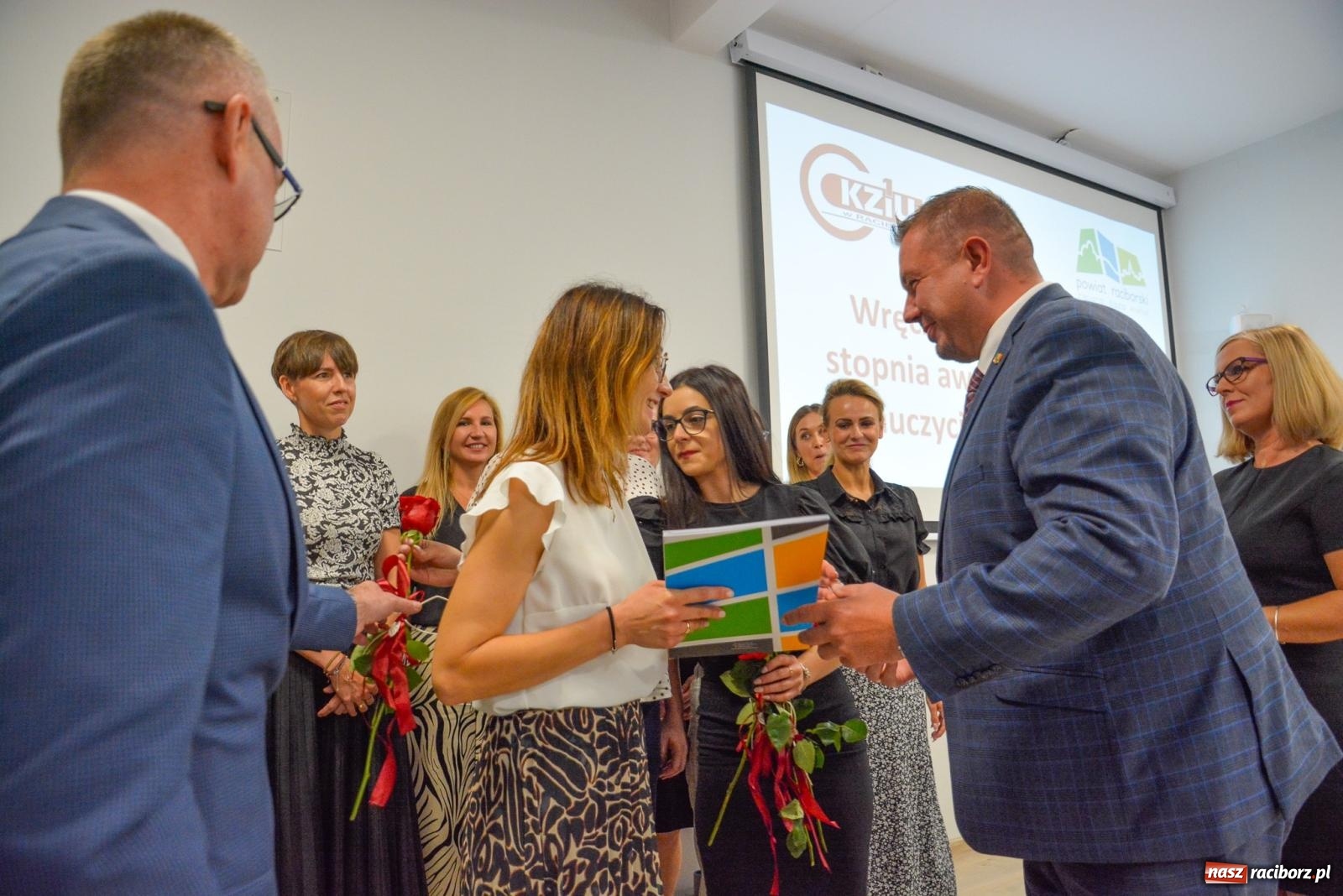 Zdjęcie w galerii na portalu naszraciborz.pl: Misja, kasa i wstyd. Powiatowe rozpoczęcie roku szkolnego w Gastronomiku wiadomości z regionu