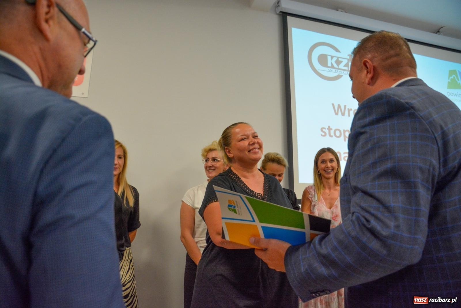 Zdjęcie w galerii na portalu naszraciborz.pl: Misja, kasa i wstyd. Powiatowe rozpoczęcie roku szkolnego w Gastronomiku wiadomości z regionu