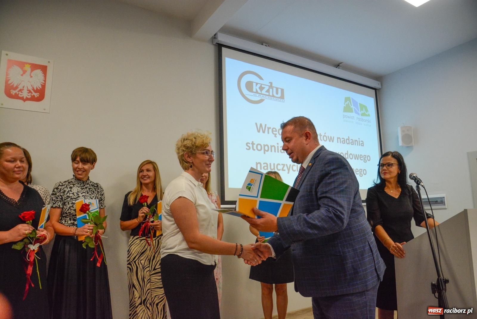 Zdjęcie w galerii na portalu naszraciborz.pl: Misja, kasa i wstyd. Powiatowe rozpoczęcie roku szkolnego w Gastronomiku wiadomości z regionu