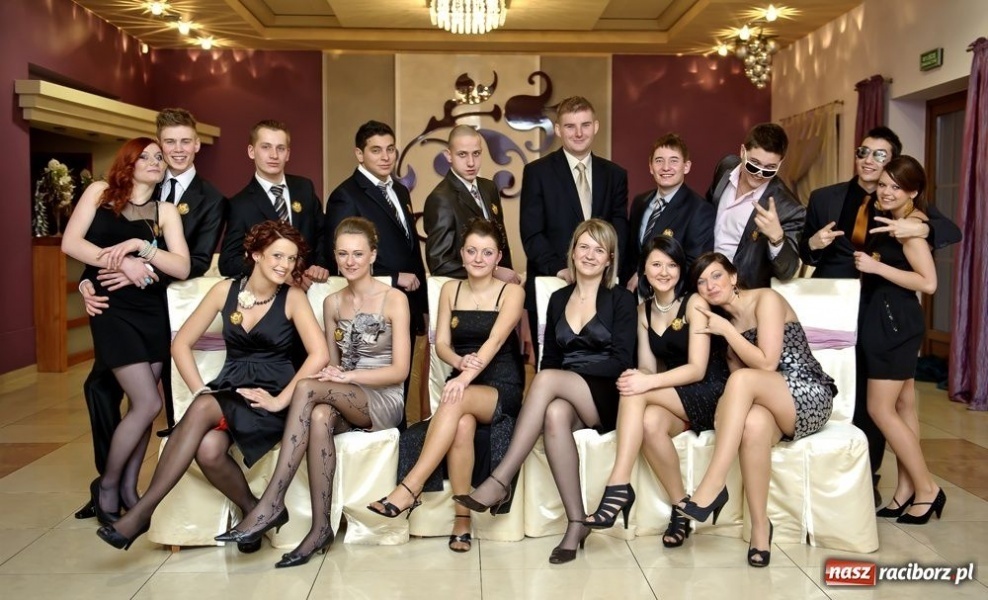 Zdjęcie w galerii na portalu naszraciborz.pl: ZSZ bawił się w Bravo wiadomości z regionu