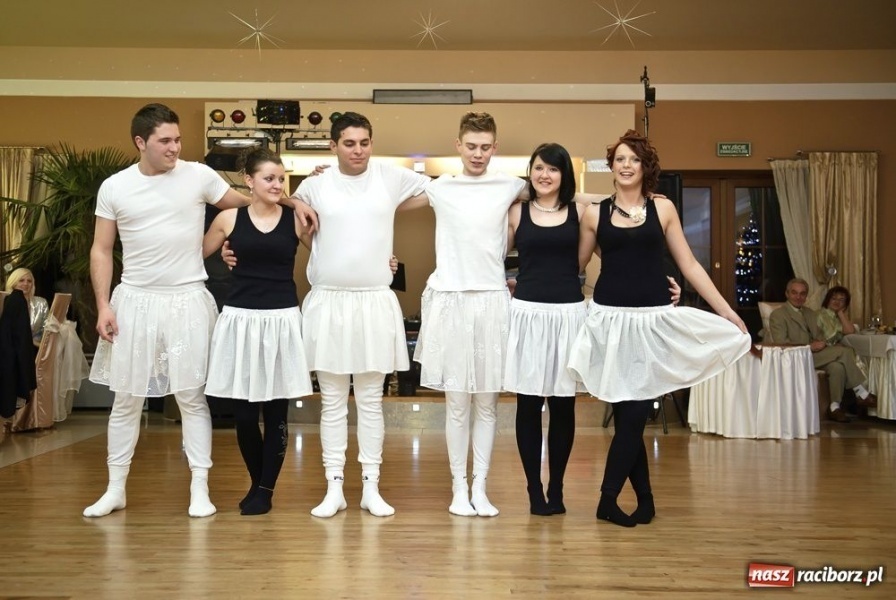 Zdjęcie w galerii na portalu naszraciborz.pl: ZSZ bawił się w Bravo wiadomości z regionu