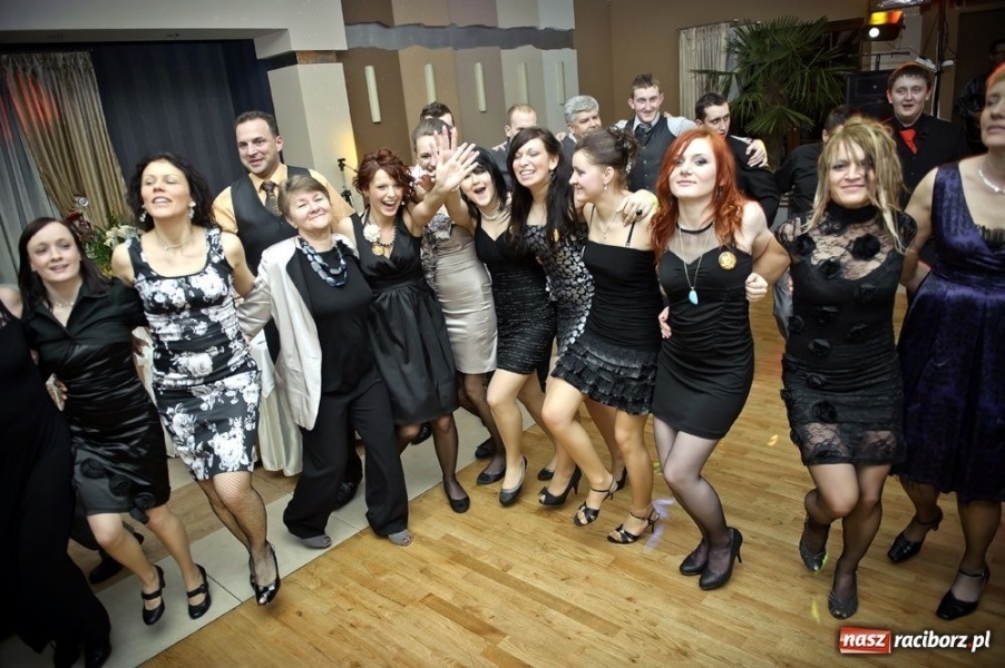 Zdjęcie w galerii na portalu naszraciborz.pl: ZSZ bawił się w Bravo wiadomości z regionu