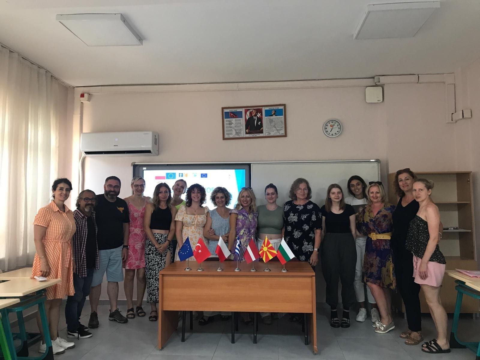 Zdjęcie w galerii na portalu naszraciborz.pl: Szkoła w Studziennej w projekcie Erasmus+ wiadomości z regionu