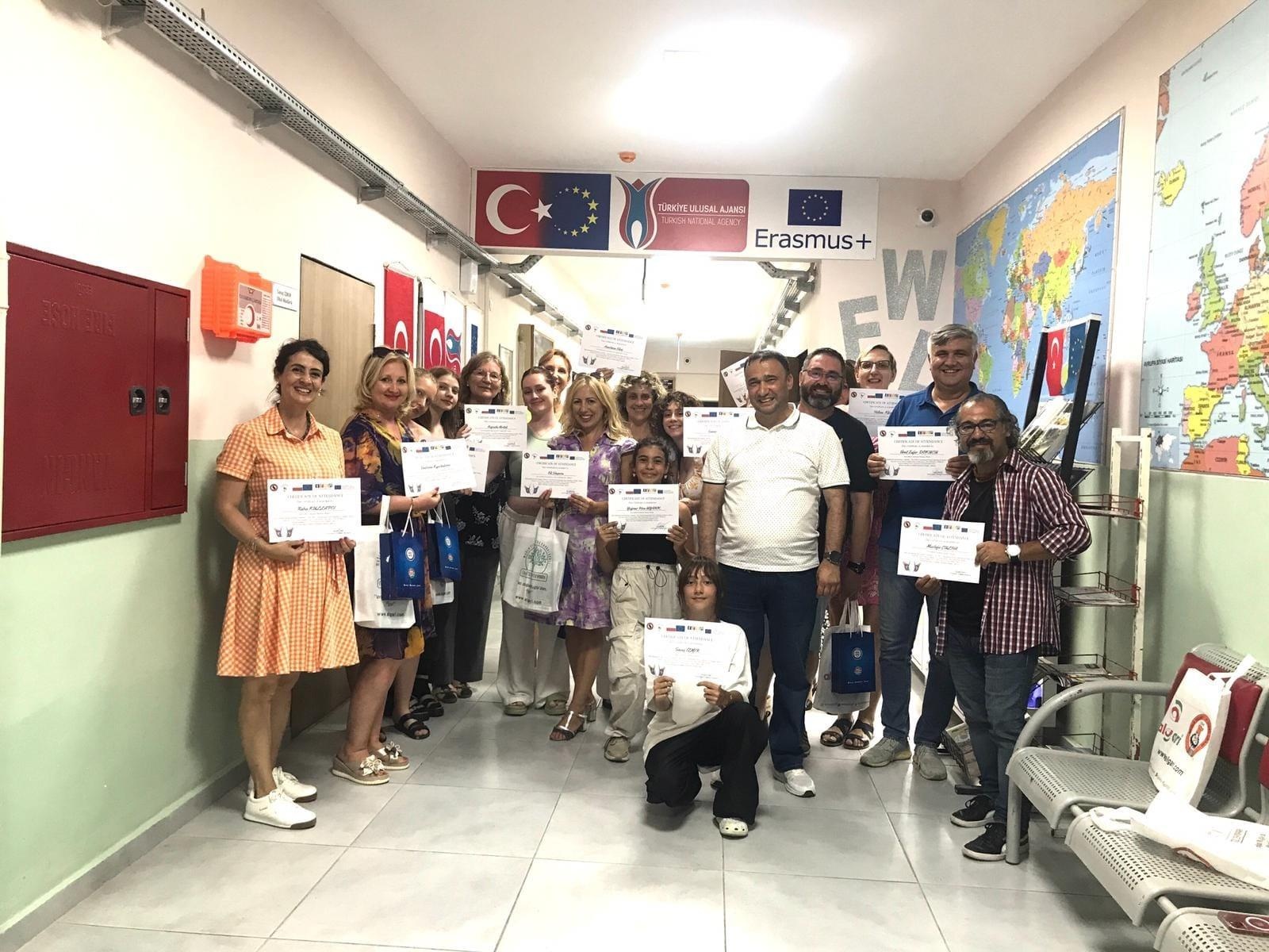 Zdjęcie w galerii na portalu naszraciborz.pl: Szkoła w Studziennej w projekcie Erasmus+ wiadomości z regionu