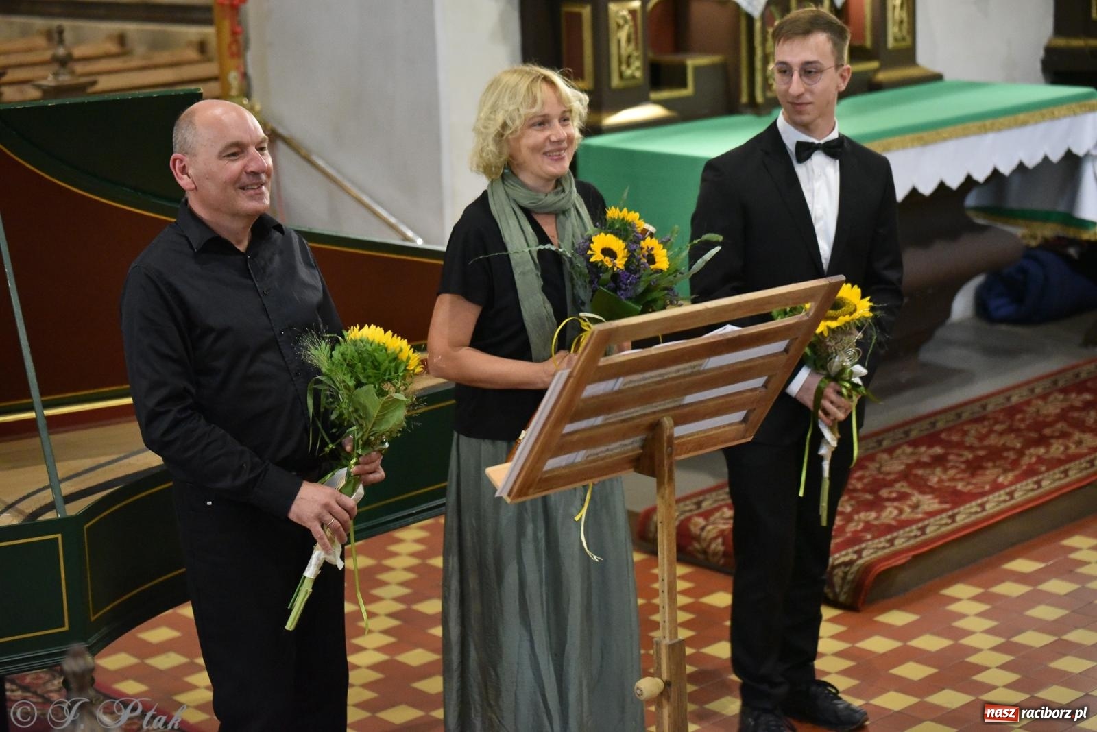Zdjęcie w galerii na portalu naszraciborz.pl: W kręgu rodziny Bachów. Koncert w kościele farnym [FOTO i WIDEO] wiadomości z regionu