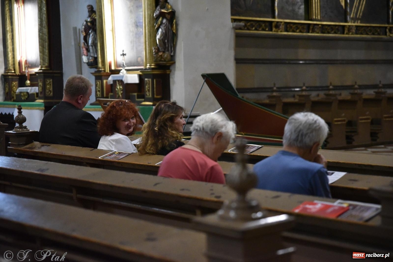 Zdjęcie w galerii na portalu naszraciborz.pl: W kręgu rodziny Bachów. Koncert w kościele farnym [FOTO i WIDEO] wiadomości z regionu