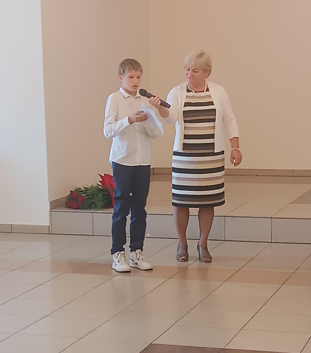 Zdjęcie w galerii na portalu naszraciborz.pl: Sukces uczniów z Rudnika w konkursie senackim List do Taty wiadomości z regionu