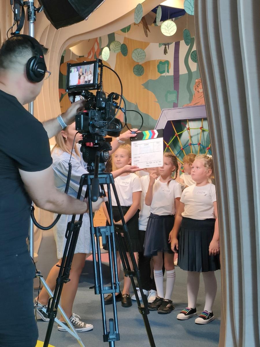 Zdjęcie w galerii na portalu naszraciborz.pl: Świadomość procentuje. SP Tworków w ogólnopolskim konkursie wiadomości z regionu