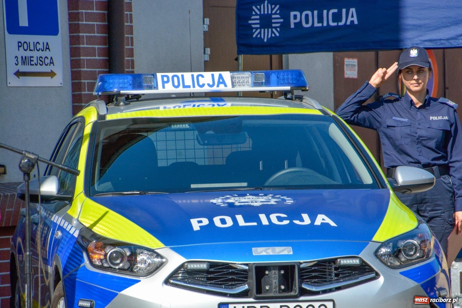 Zdjęcie w galerii na portalu naszraciborz.pl: Do Pietrowic Wielkich wrócił posterunek policji [FOTO i WIDEO] wiadomości z regionu