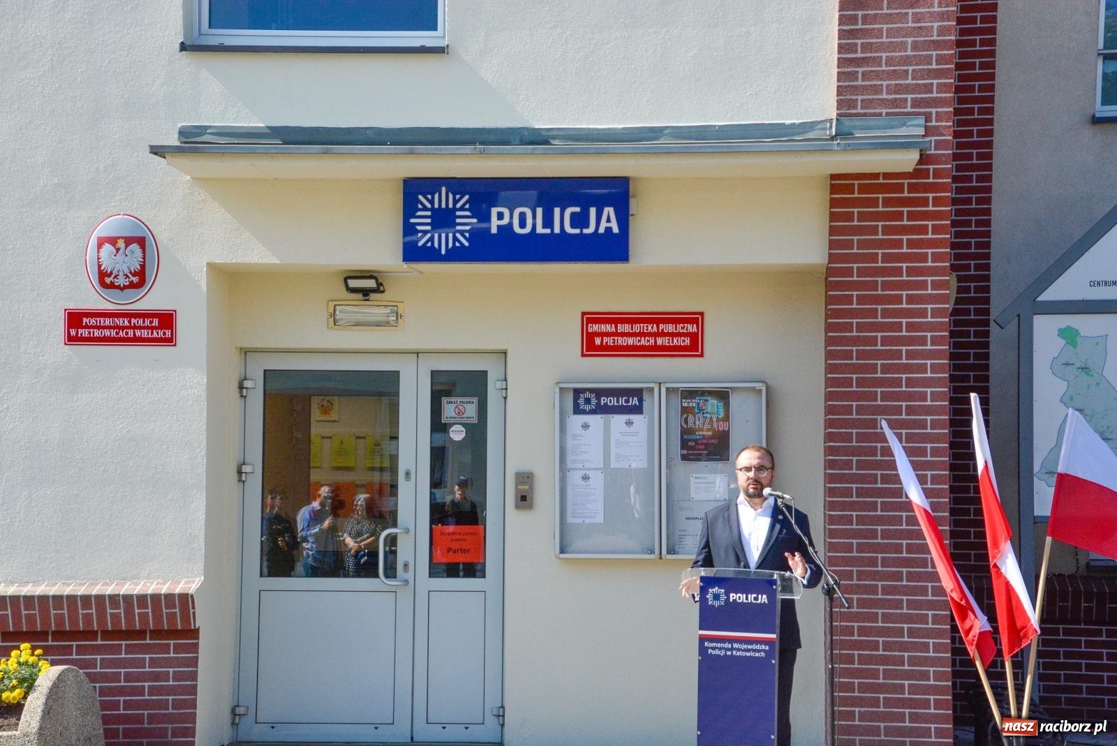 Zdjęcie w galerii na portalu naszraciborz.pl: Do Pietrowic Wielkich wrócił posterunek policji [FOTO i WIDEO] wiadomości z regionu