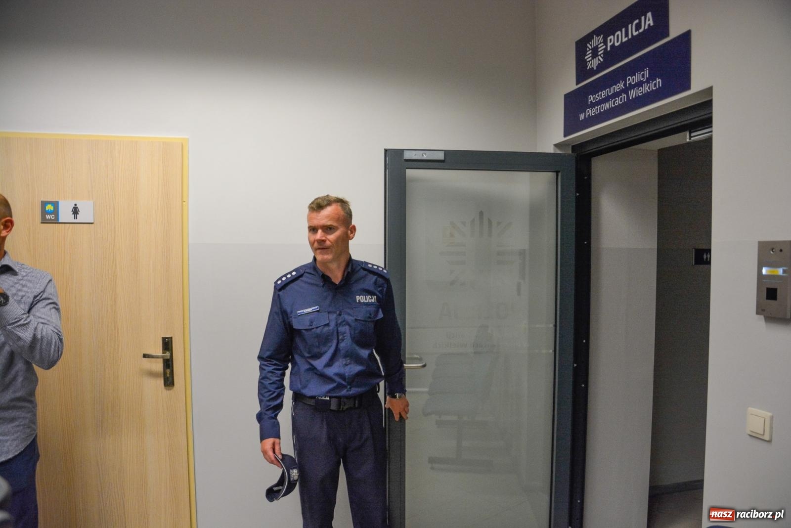 Zdjęcie w galerii na portalu naszraciborz.pl: Do Pietrowic Wielkich wrócił posterunek policji [FOTO i WIDEO] wiadomości z regionu