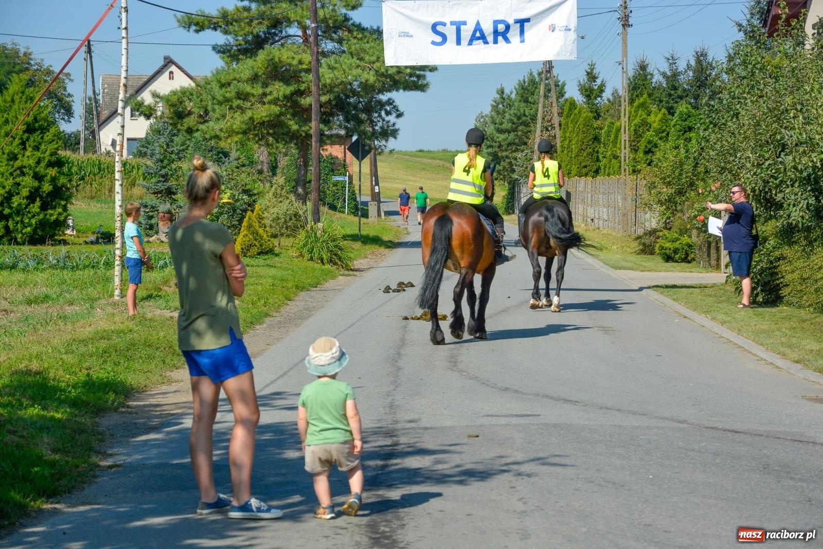 Zdjęcie w galerii na portalu naszraciborz.pl: Cesarskie rajtowanie w Gamowie [FOTO i WIDEO] wiadomości z regionu