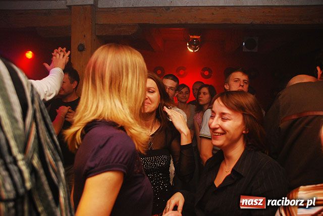 Zdjęcie w galerii na portalu naszraciborz.pl: Andrzejki w OZON-ie wiadomości z regionu