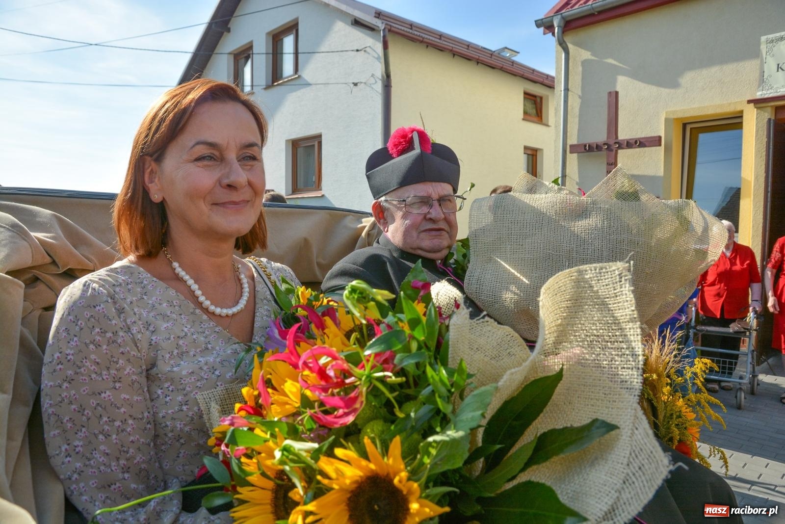 Zdjęcie w galerii na portalu naszraciborz.pl: Dziękowali za plony z kuflem w ręku. Dożynki w Żerdzinach [FOTO i WIDEO] wiadomości z regionu