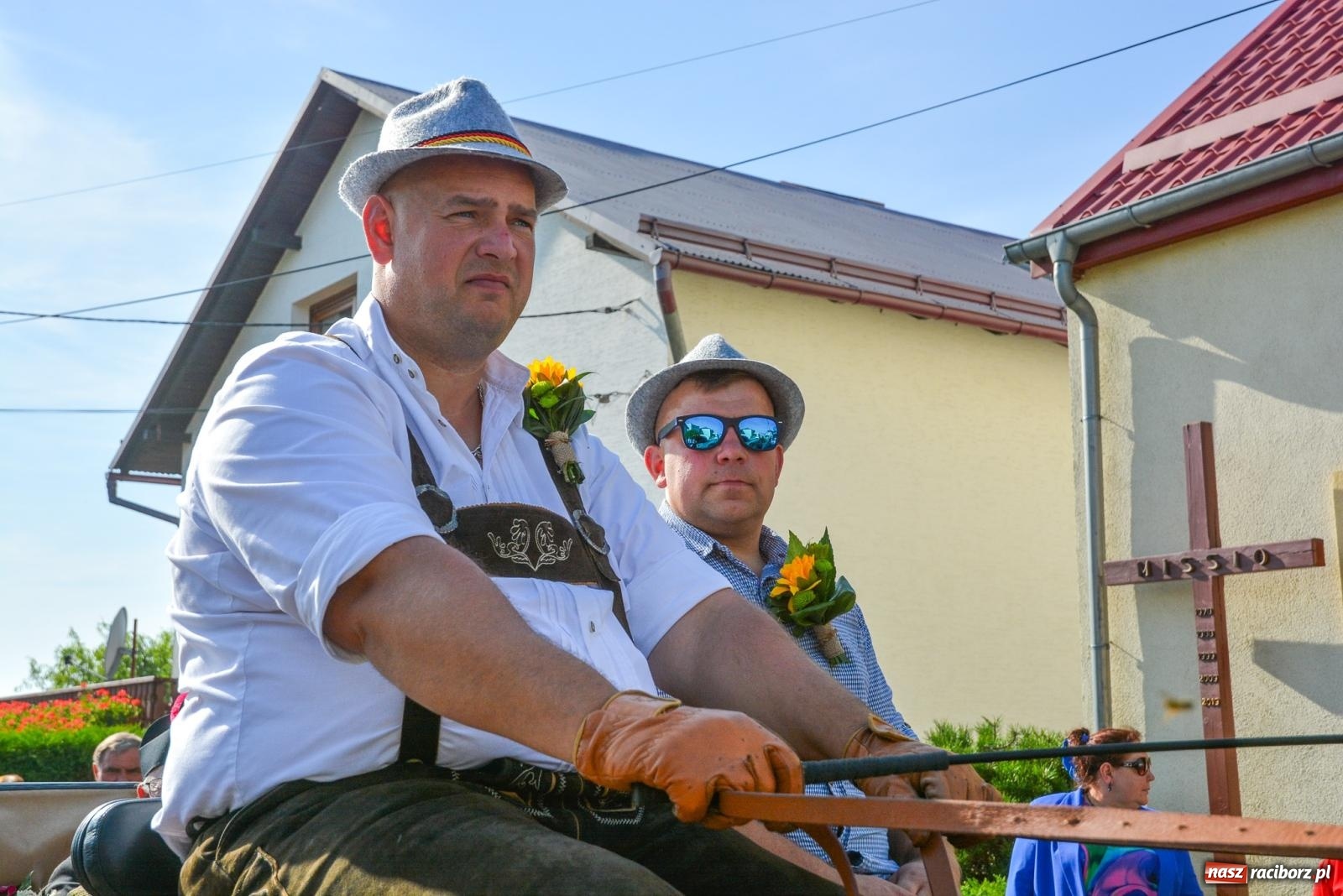 Zdjęcie w galerii na portalu naszraciborz.pl: Dziękowali za plony z kuflem w ręku. Dożynki w Żerdzinach [FOTO i WIDEO] wiadomości z regionu