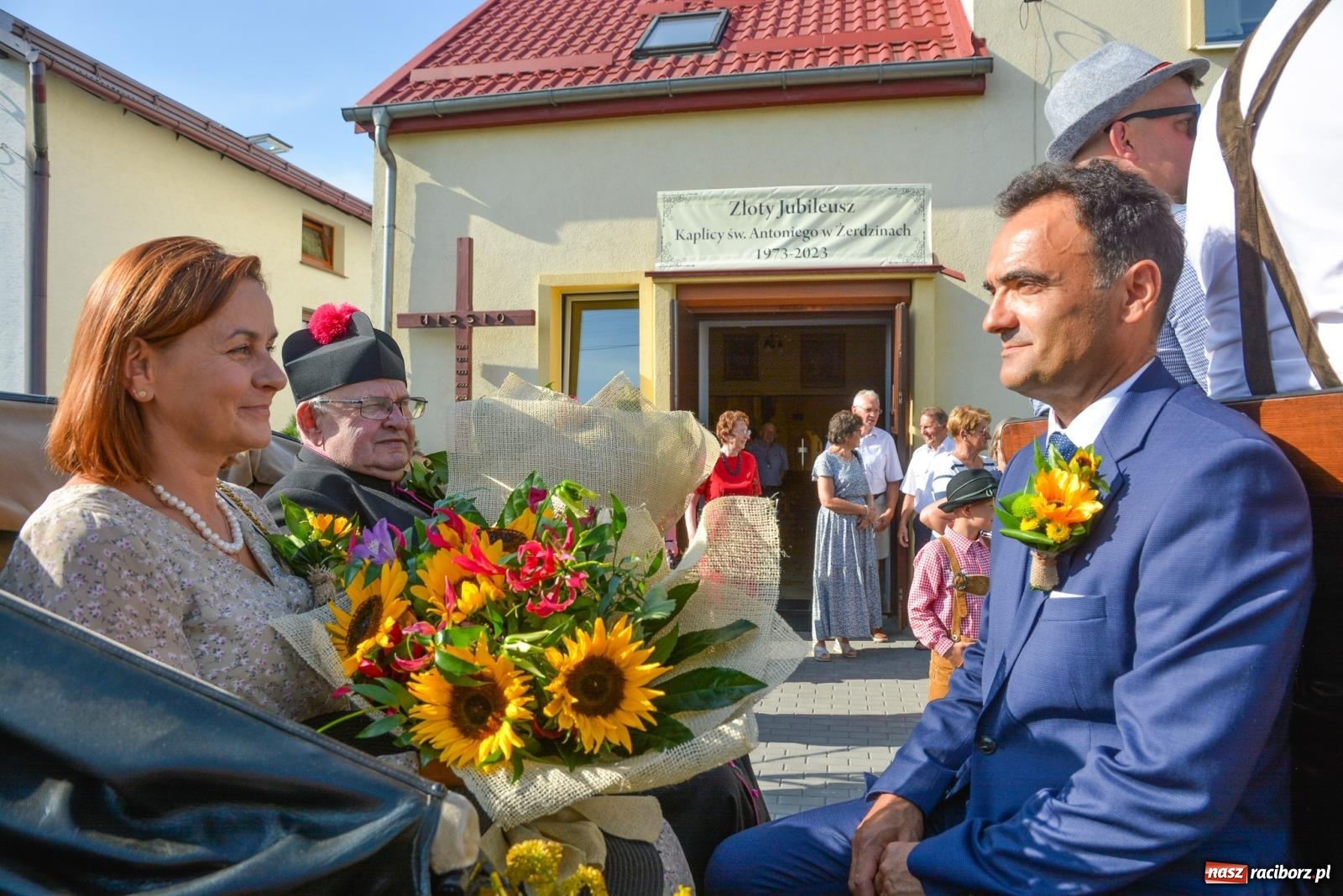 Zdjęcie w galerii na portalu naszraciborz.pl: Dziękowali za plony z kuflem w ręku. Dożynki w Żerdzinach [FOTO i WIDEO] wiadomości z regionu