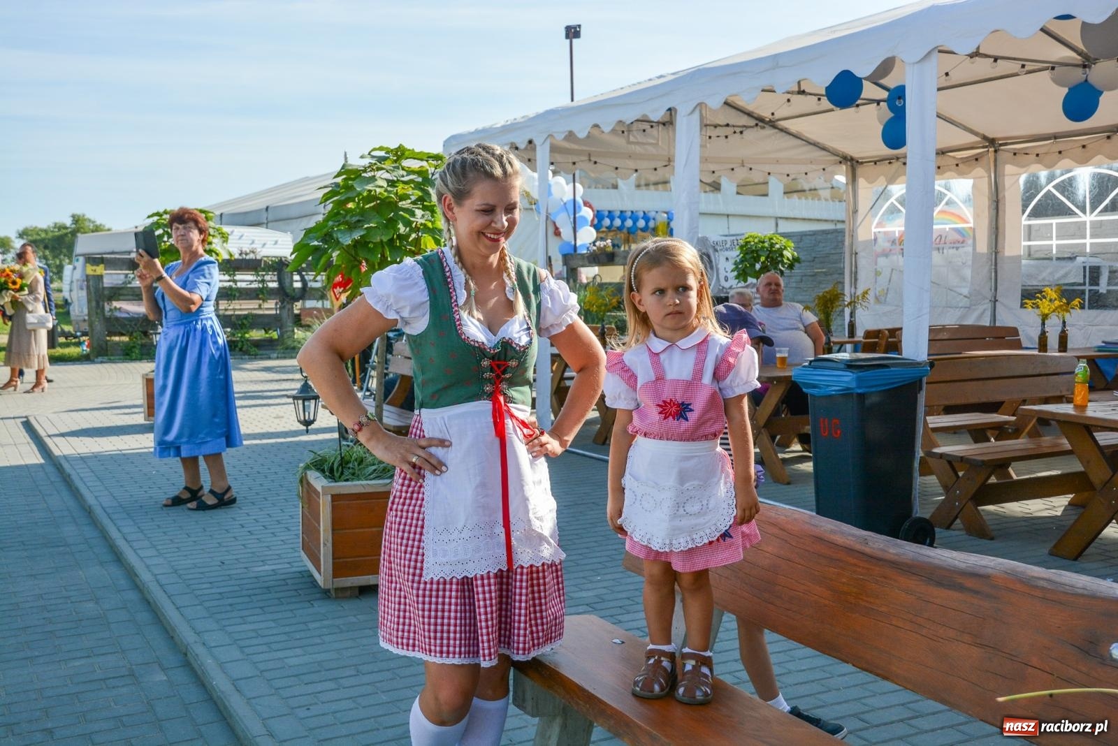 Zdjęcie w galerii na portalu naszraciborz.pl: Dziękowali za plony z kuflem w ręku. Dożynki w Żerdzinach [FOTO i WIDEO] wiadomości z regionu